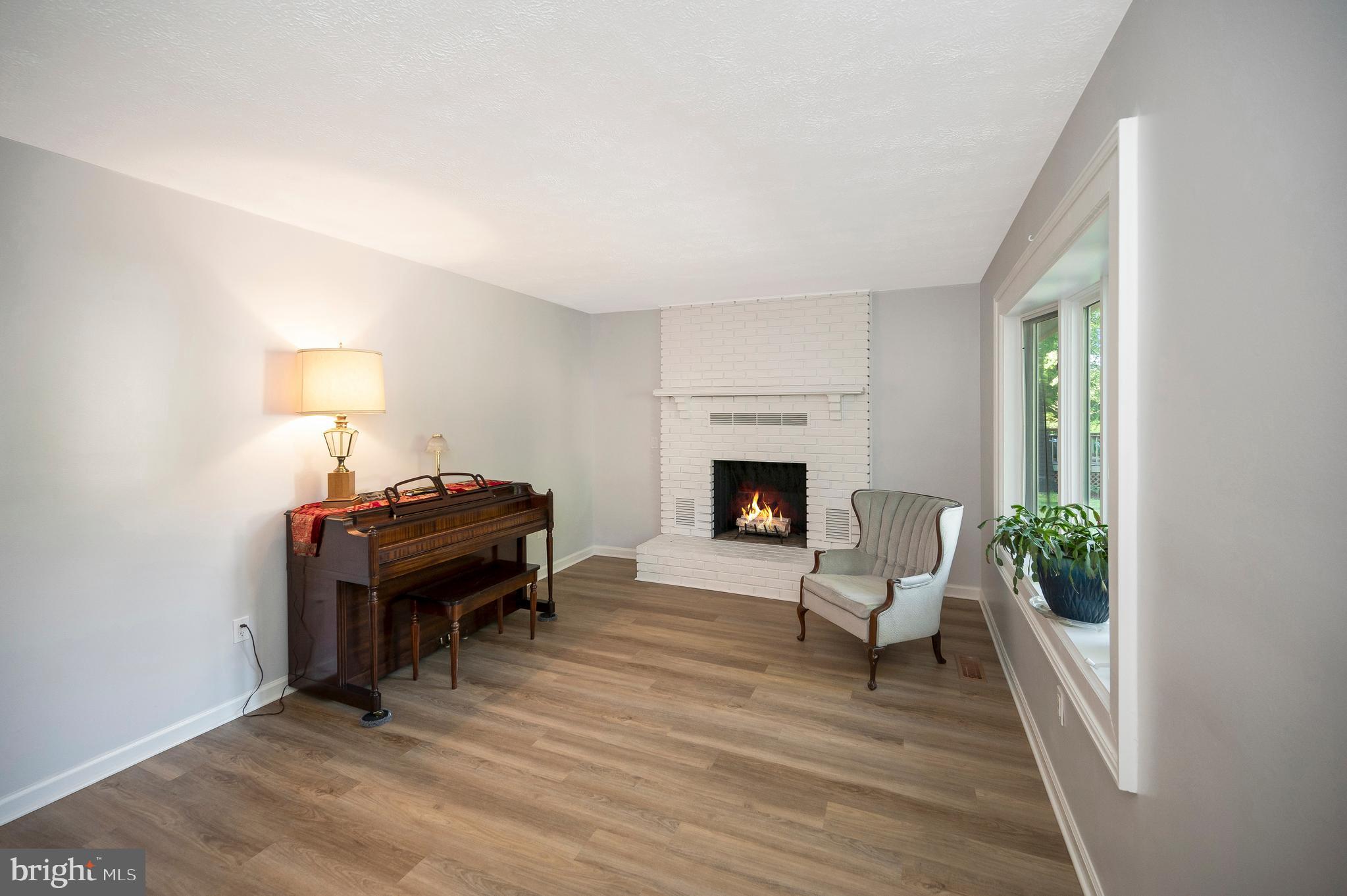 LAKE OF THE WOODS - Residential