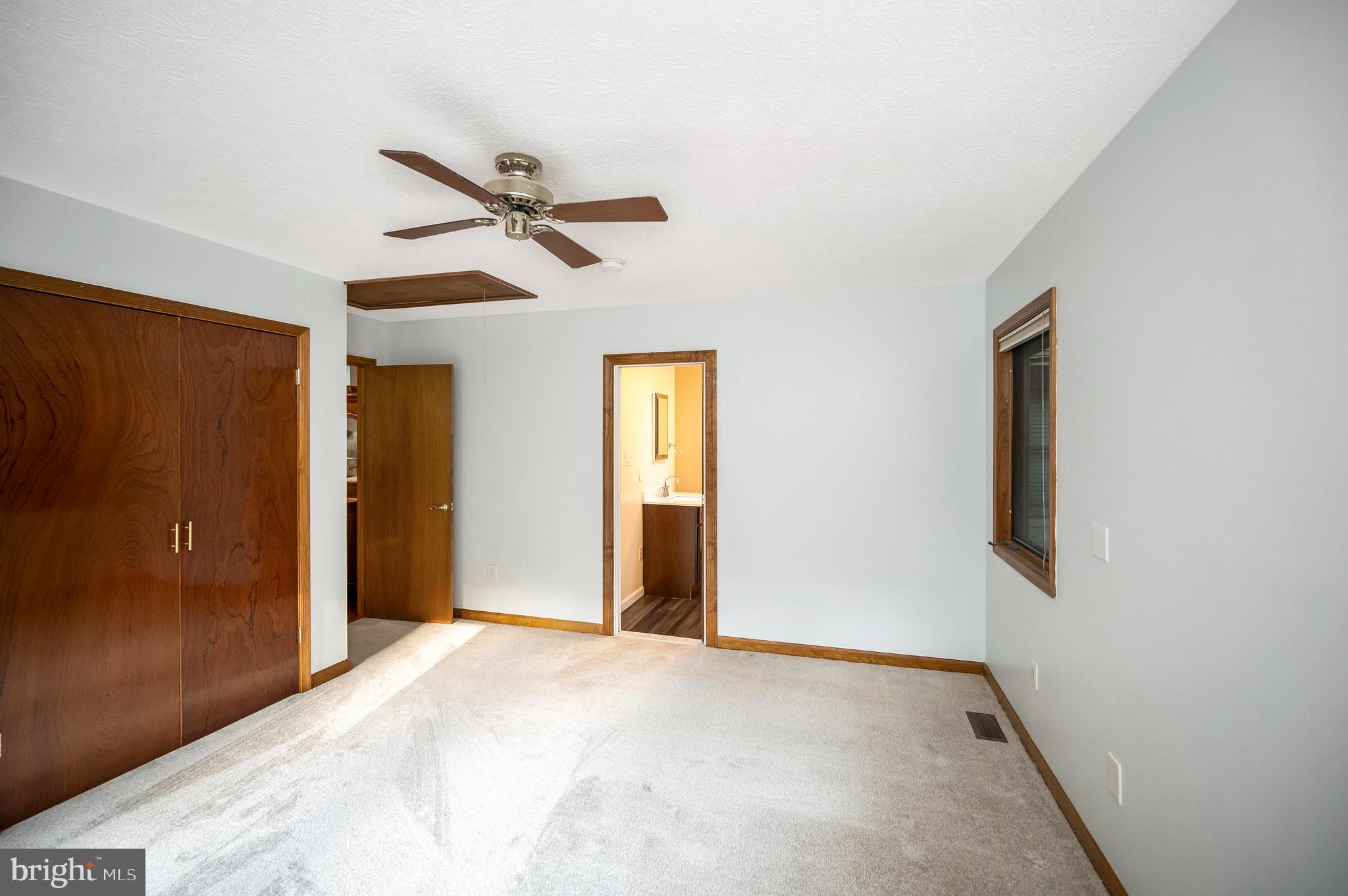 LAKE OF THE WOODS - Residential