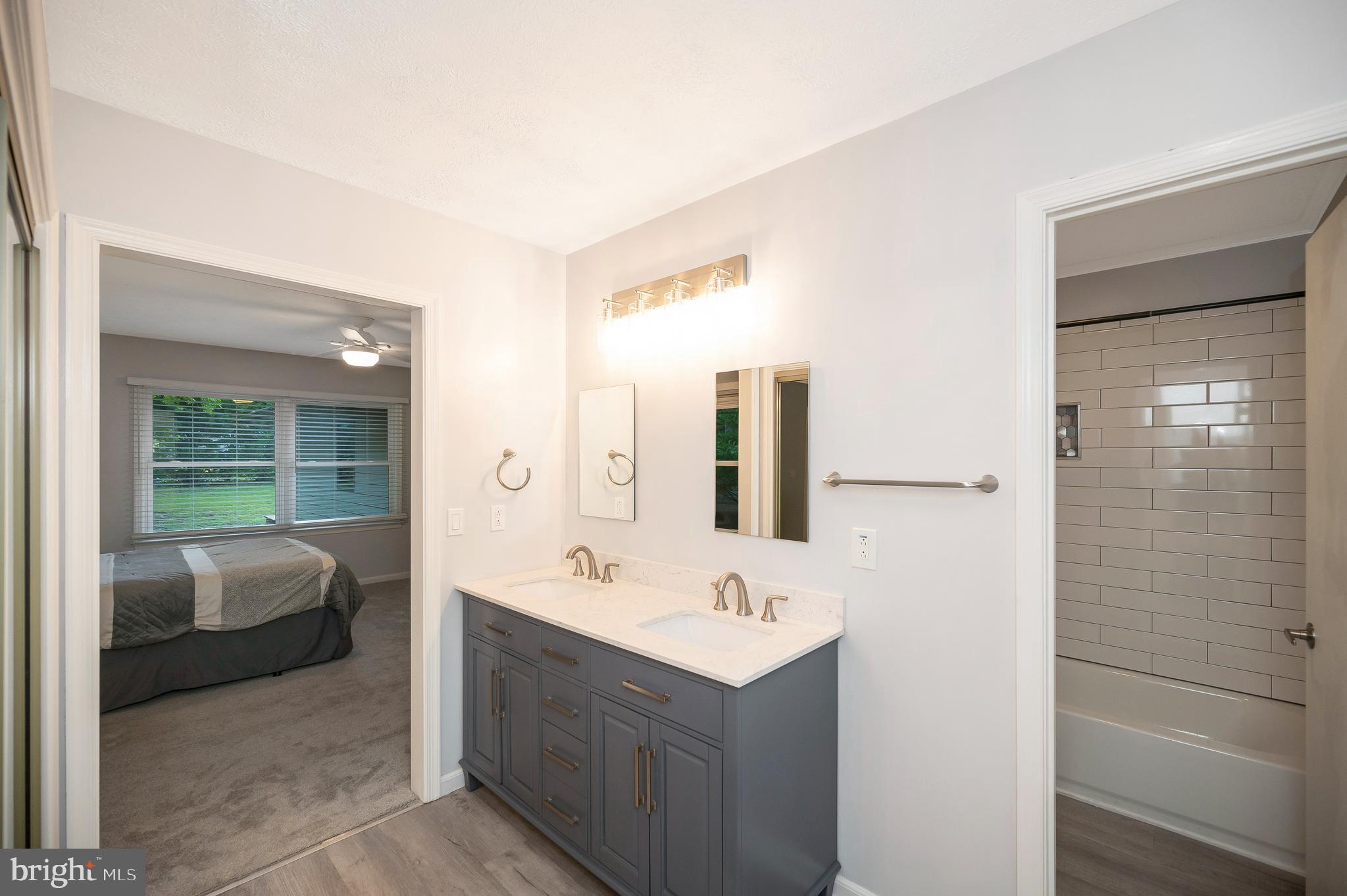 LAKE OF THE WOODS - Residential