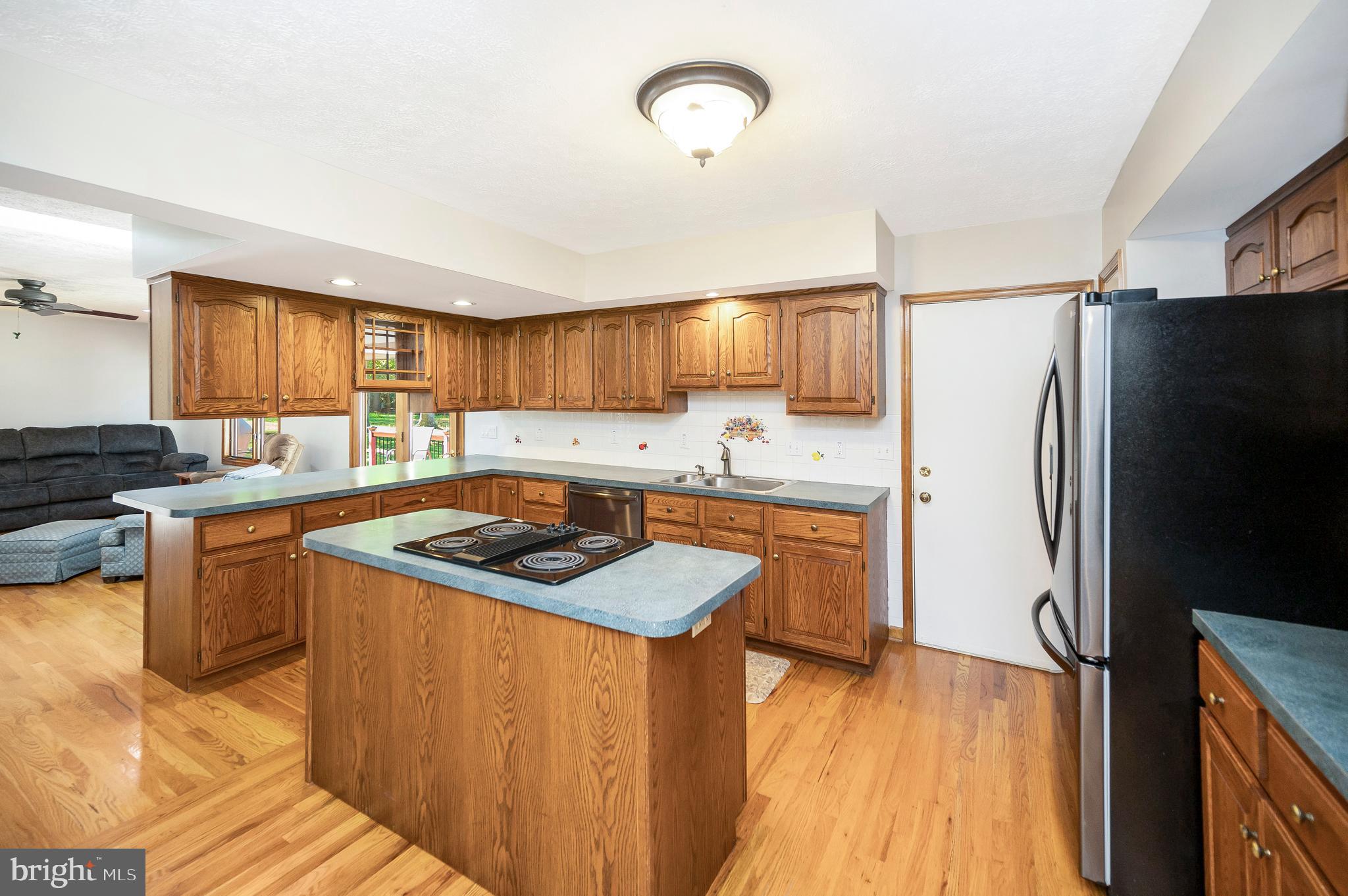 LAKE OF THE WOODS - Residential