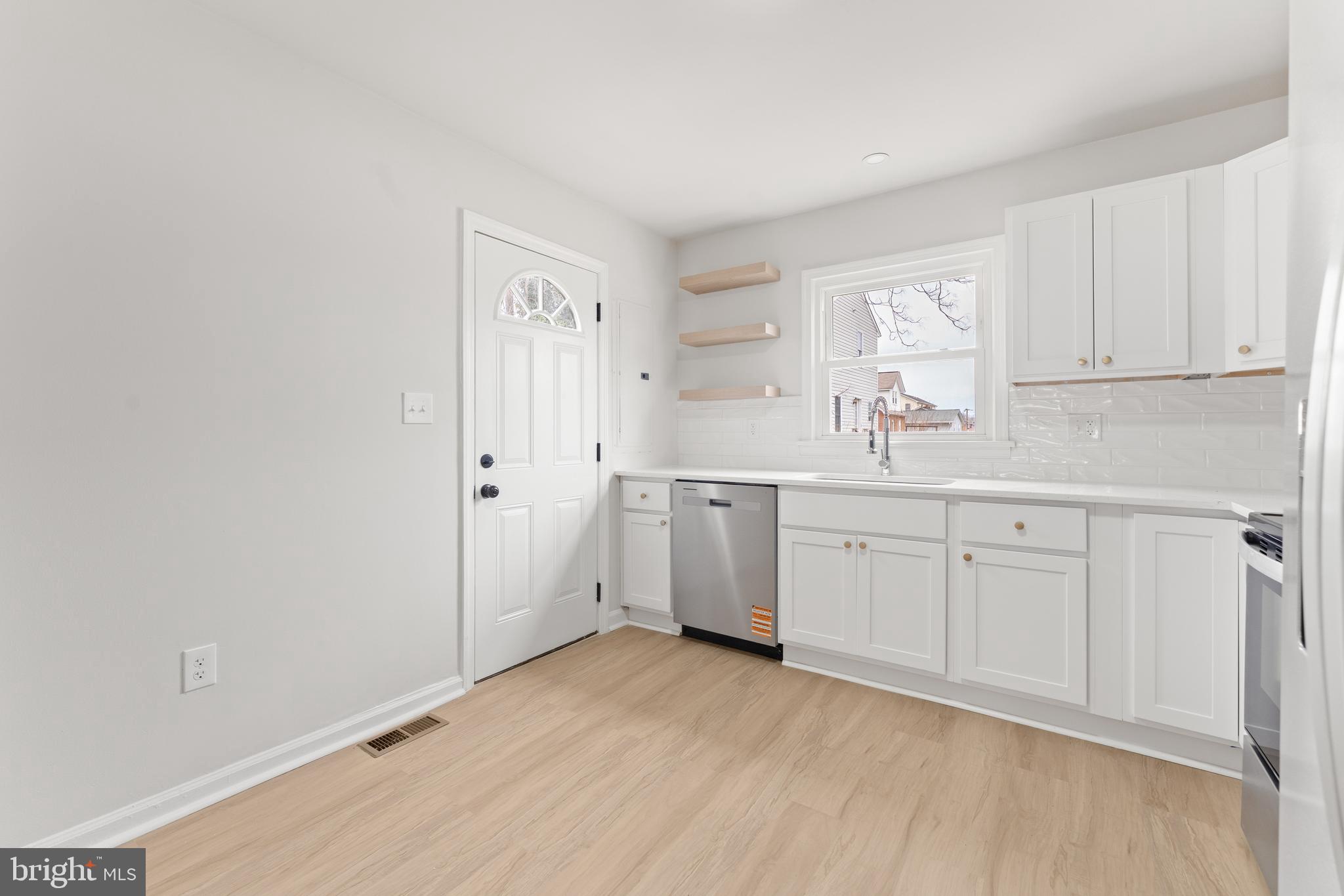 DIXON PARK - Residential