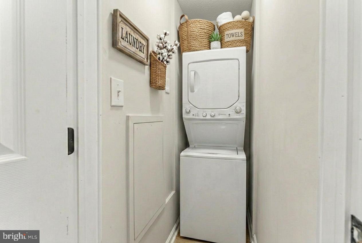 DIXON PARK - Residential