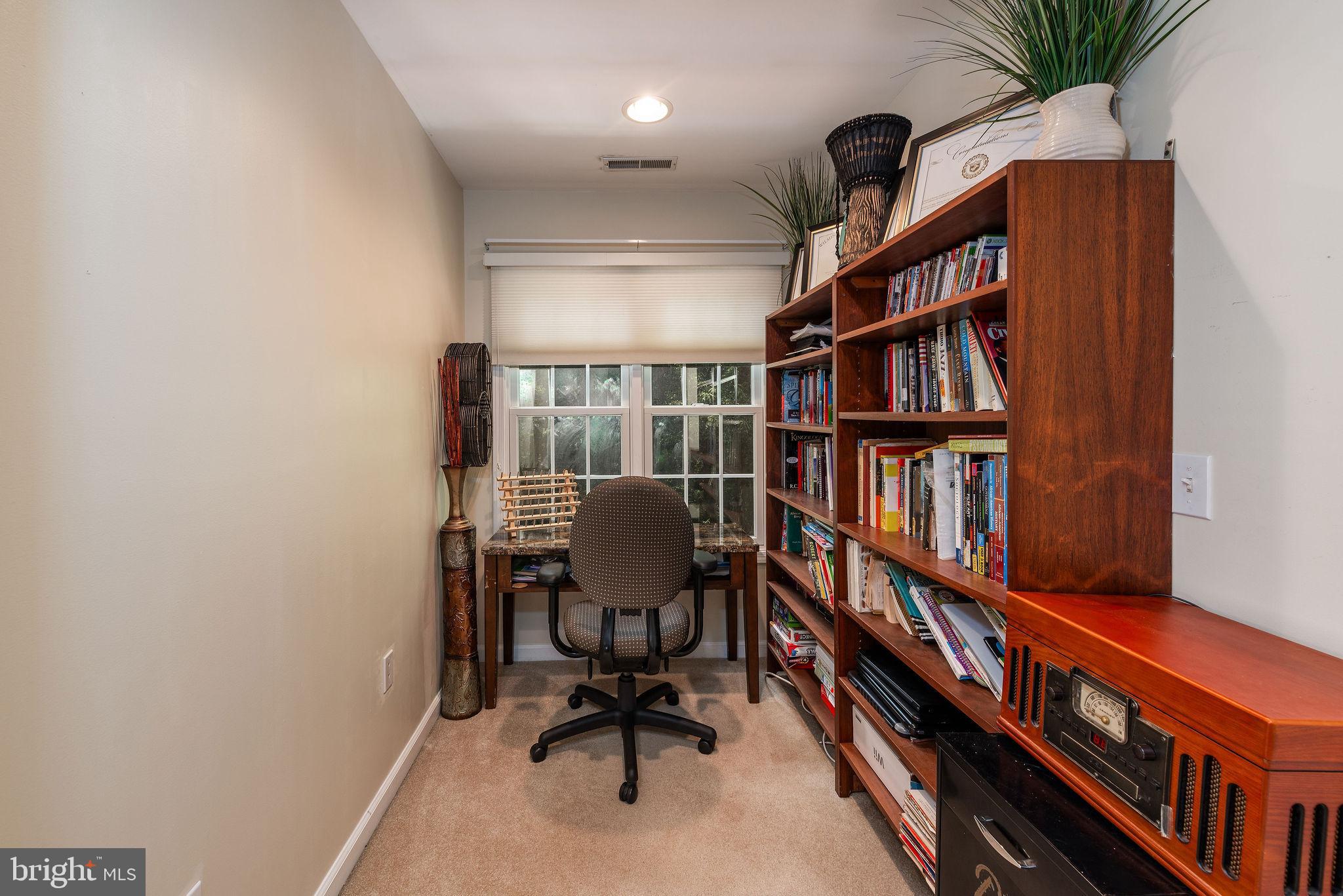 MEADOW BROOK - Residential