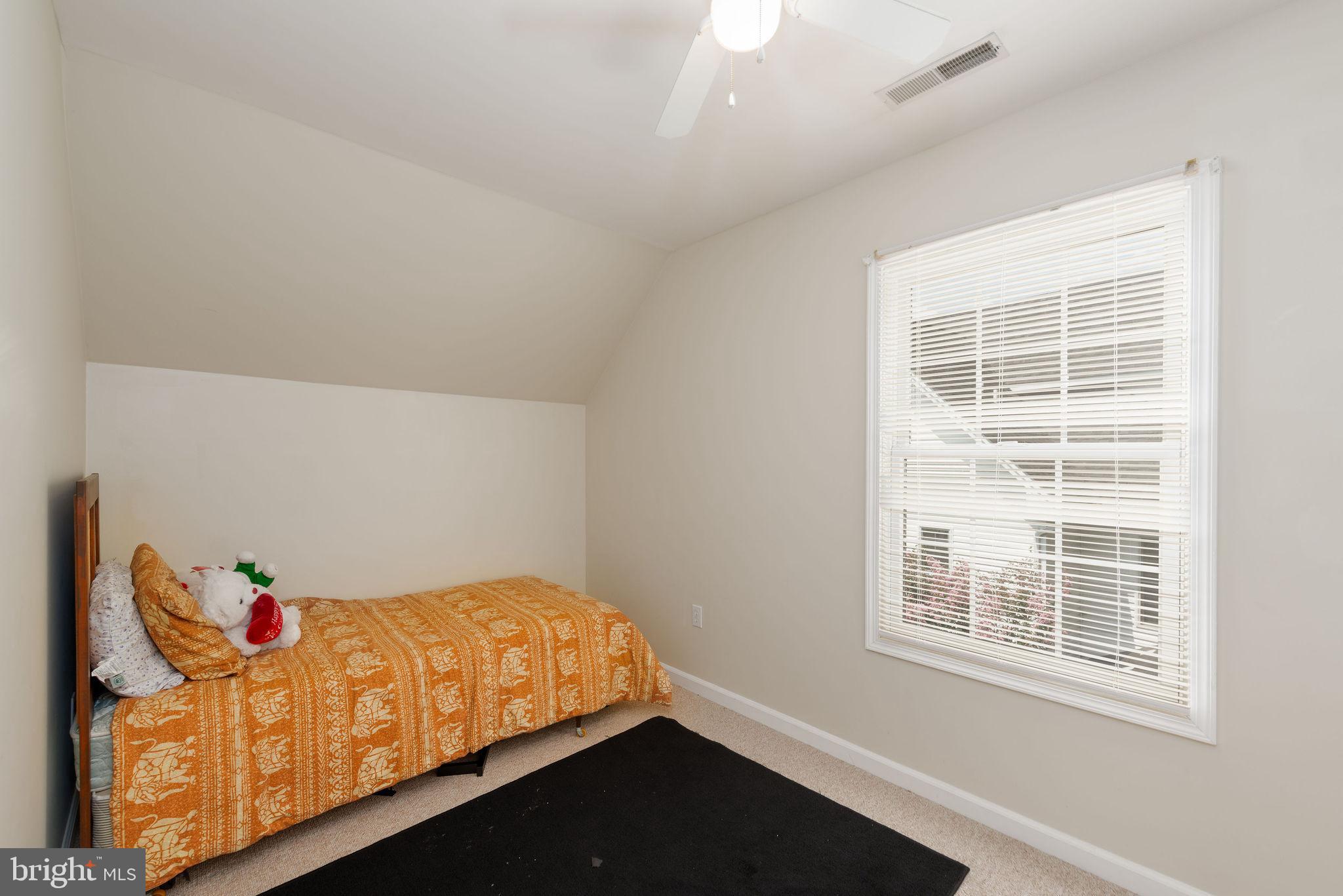 MEADOW BROOK - Residential