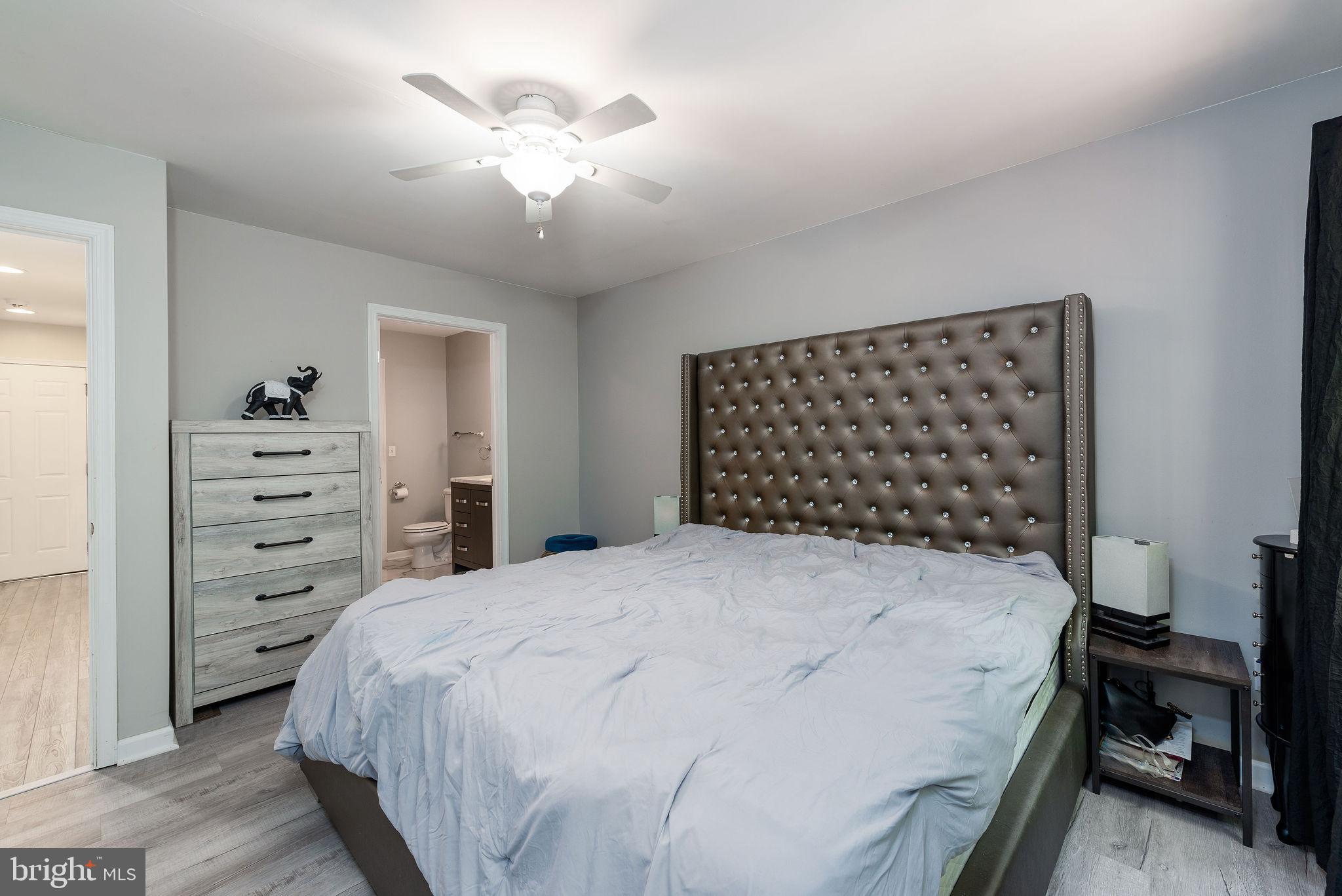 MEADOW BROOK - Residential