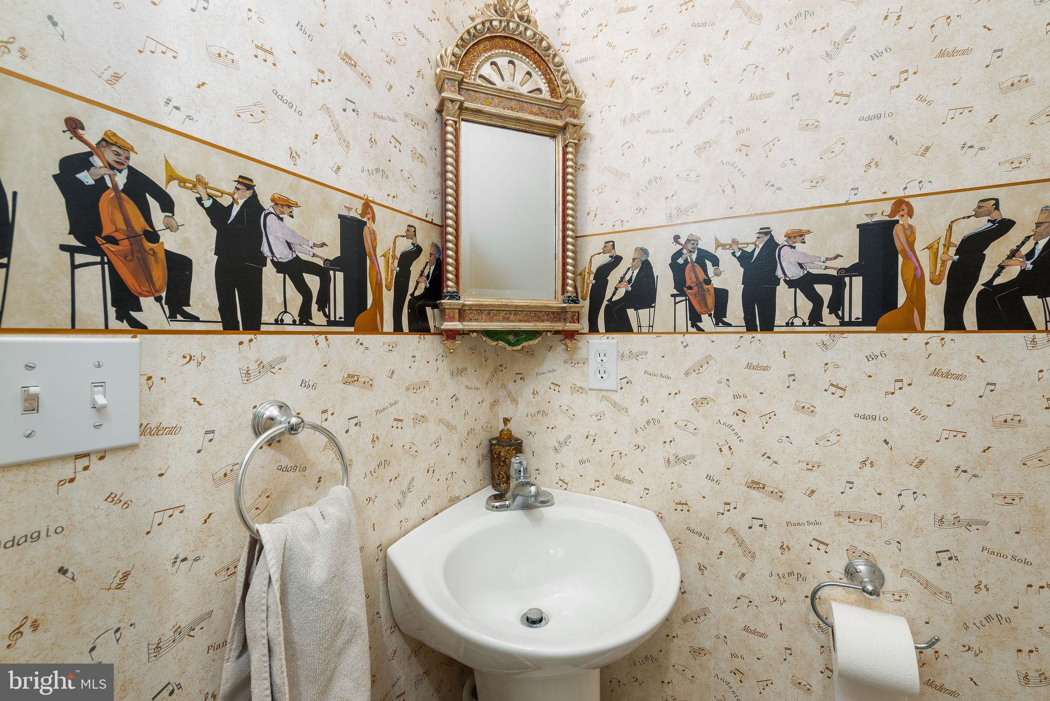 MEADOW BROOK - Residential