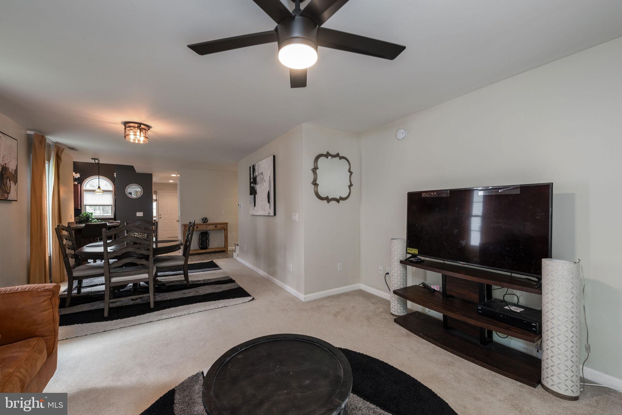 MEADOW BROOK - Residential