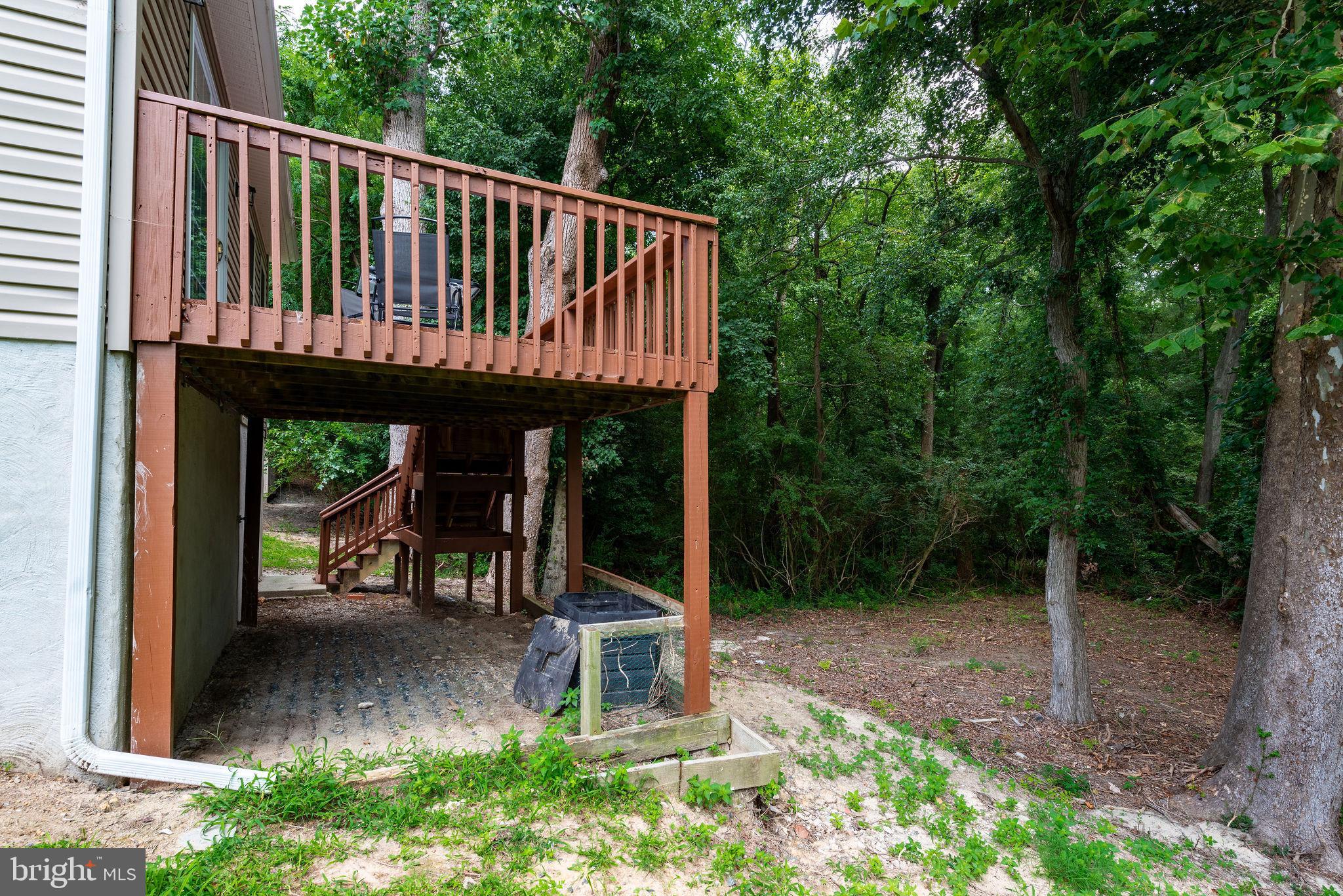 MEADOW BROOK - Residential