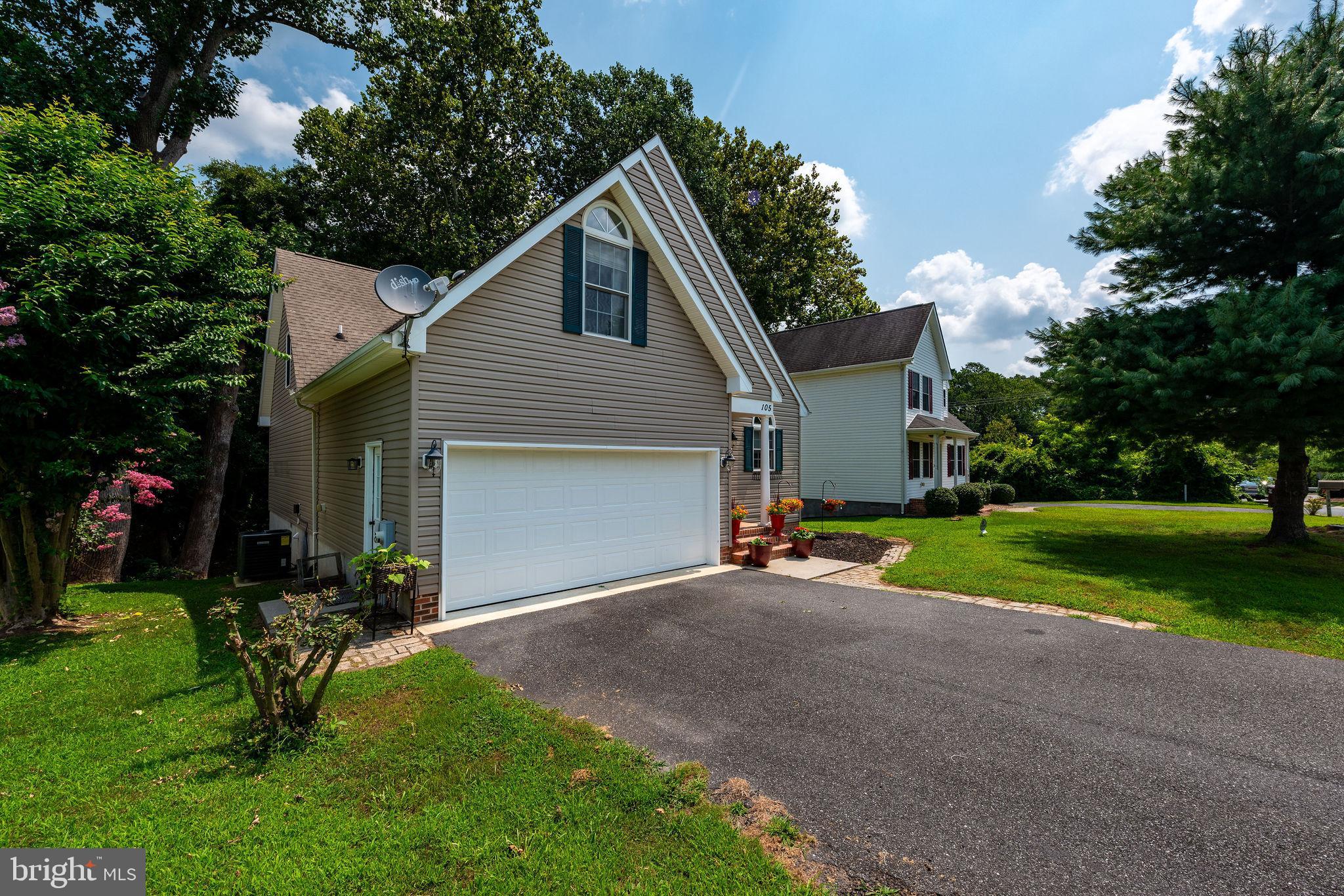 MEADOW BROOK - Residential