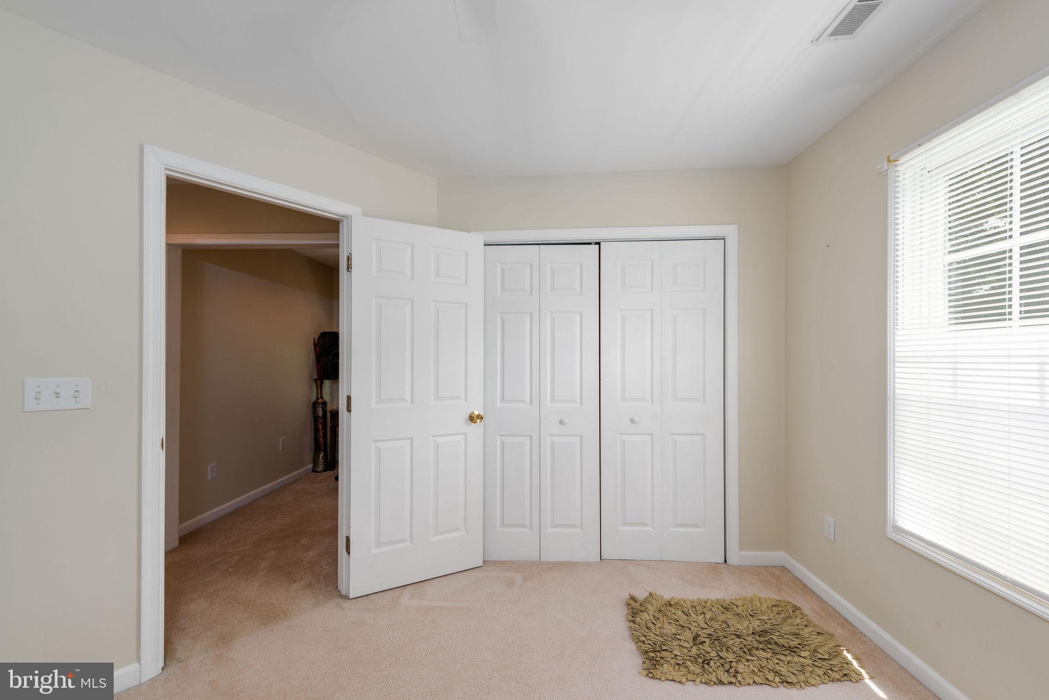 MEADOW BROOK - Residential