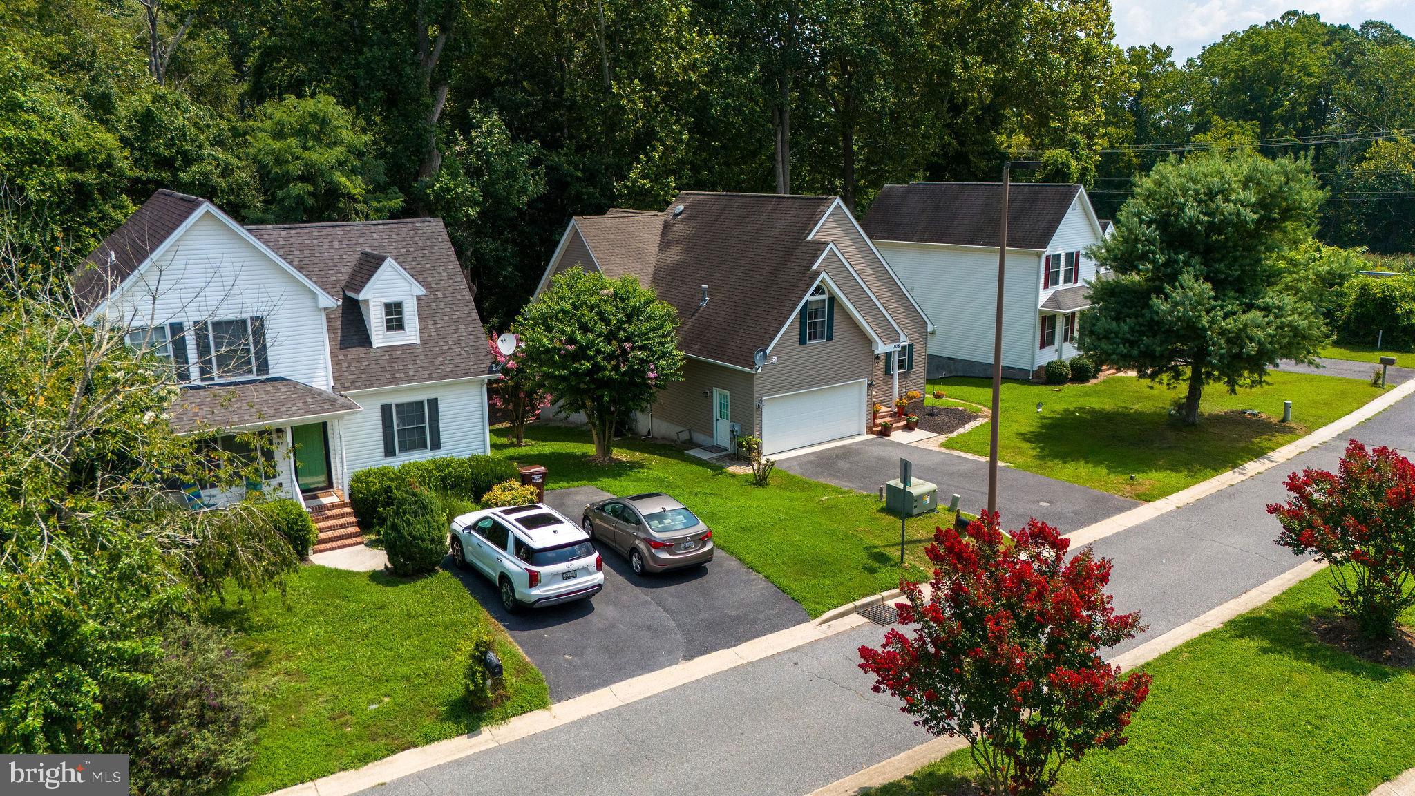 MEADOW BROOK - Residential