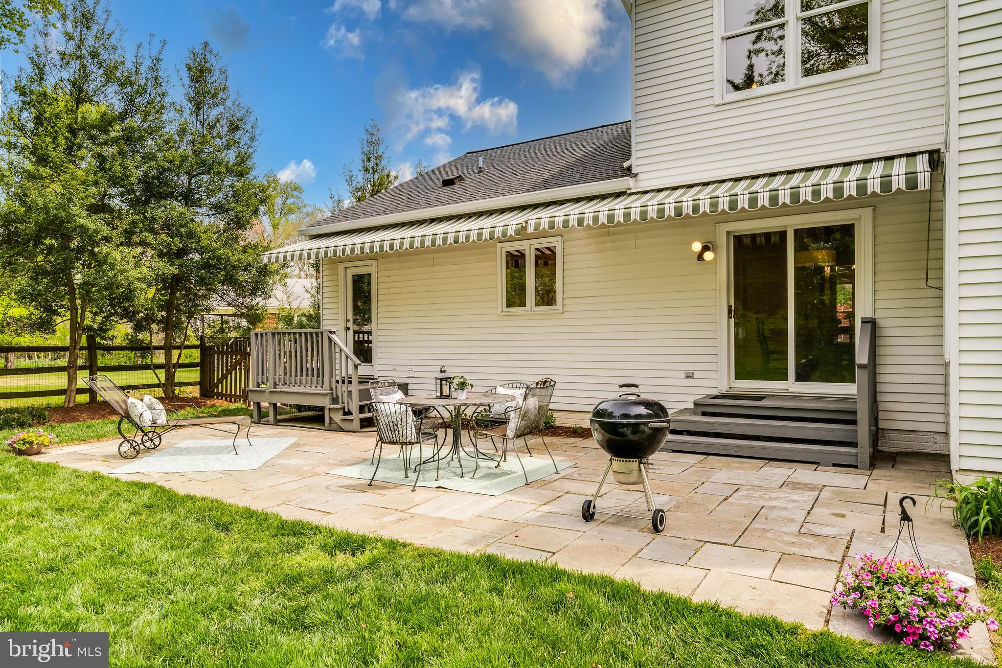 CASHELL WOODS - Residential