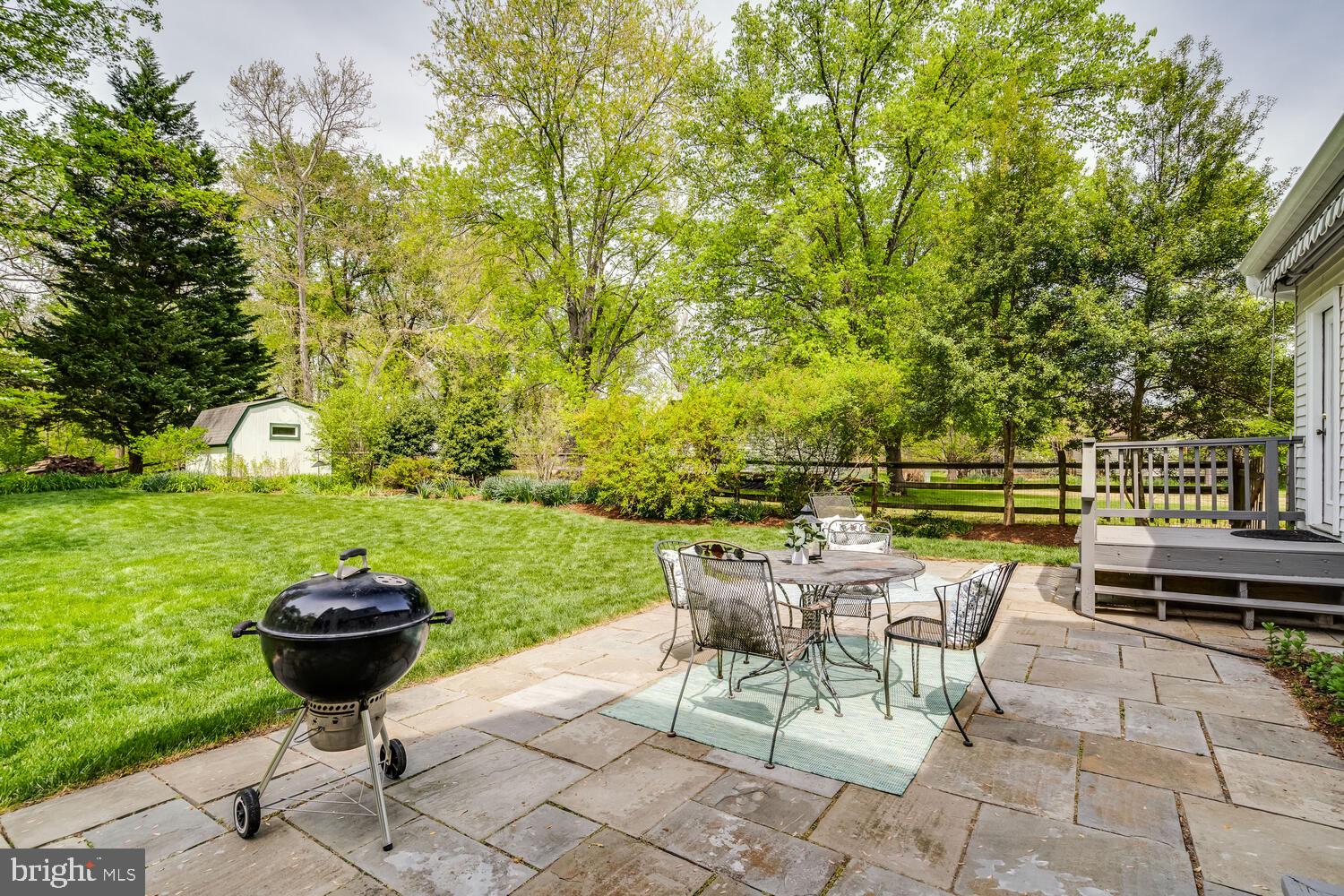 CASHELL WOODS - Residential