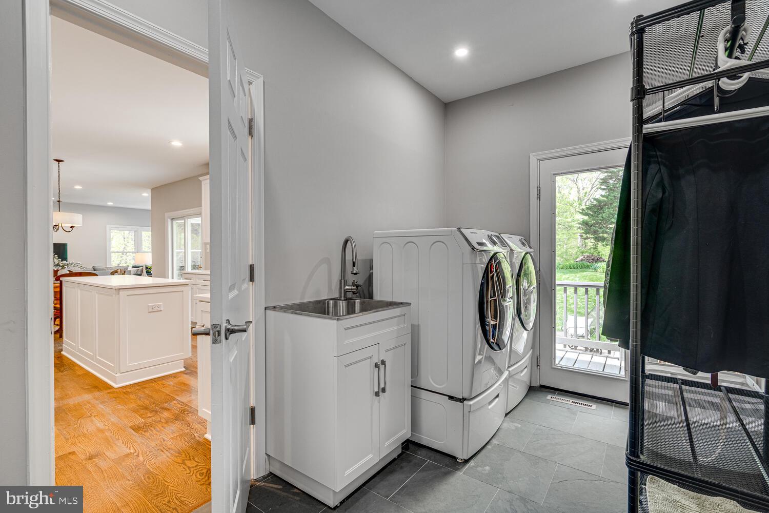 CASHELL WOODS - Residential