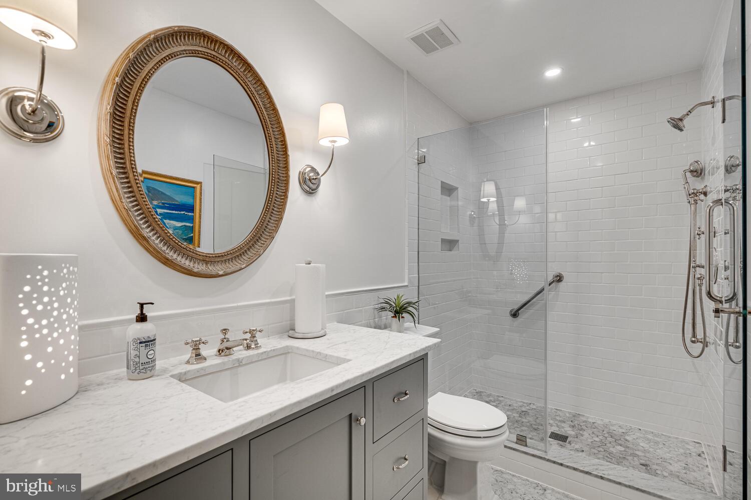 CASHELL WOODS - Residential