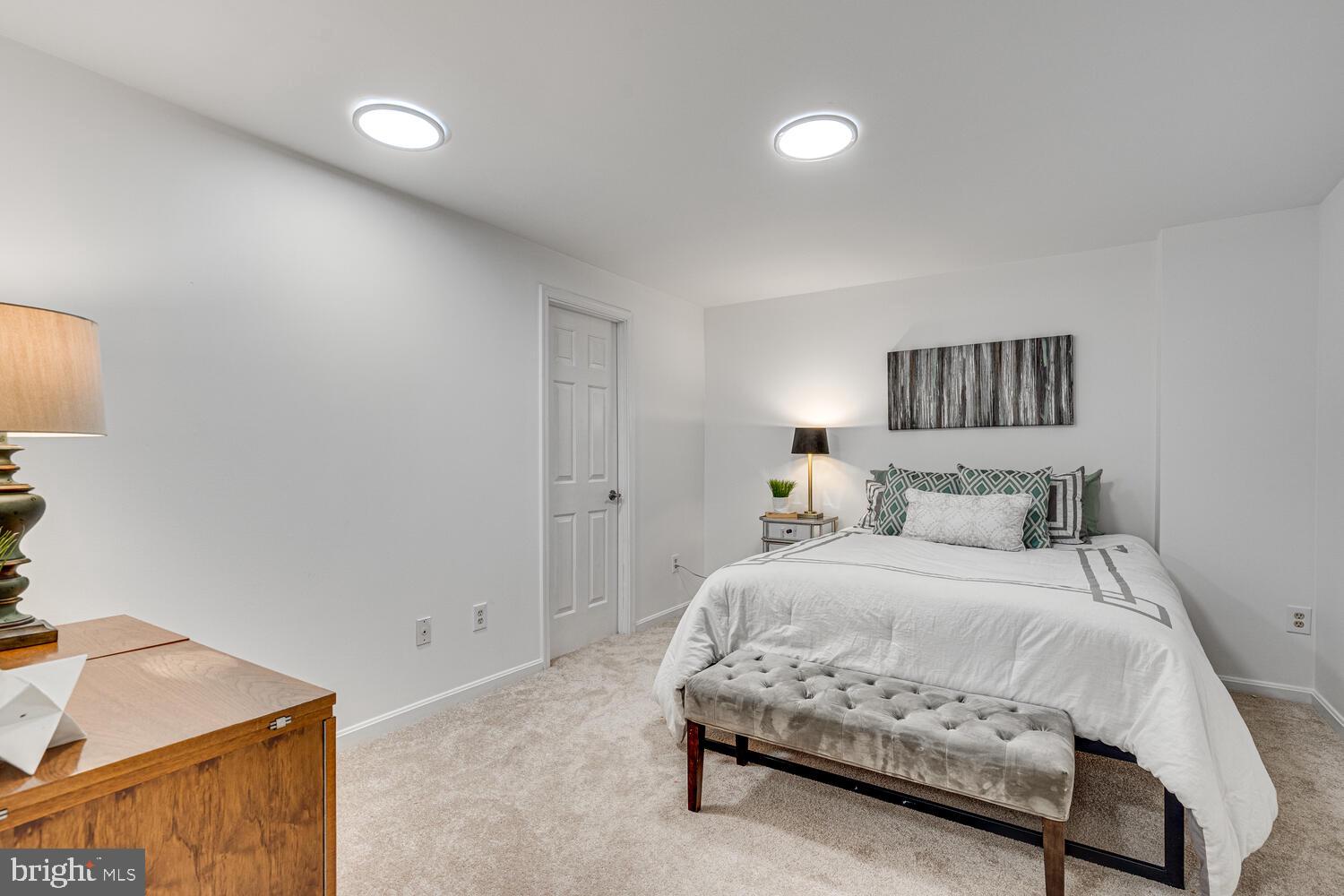 CASHELL WOODS - Residential