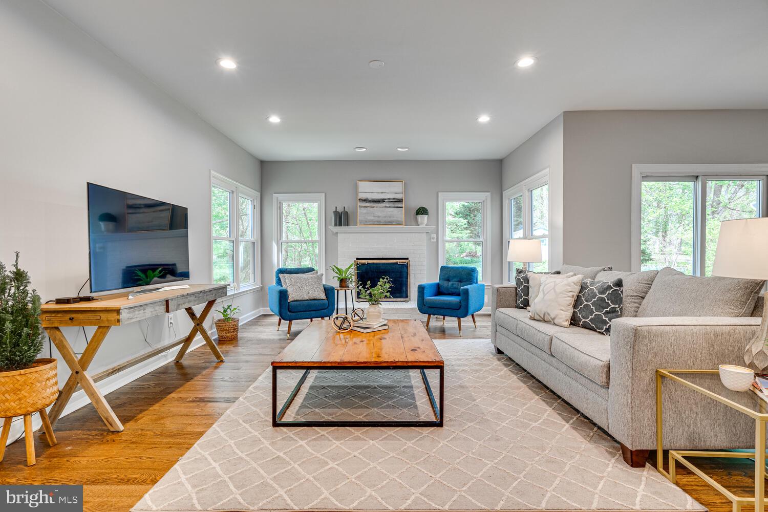 CASHELL WOODS - Residential