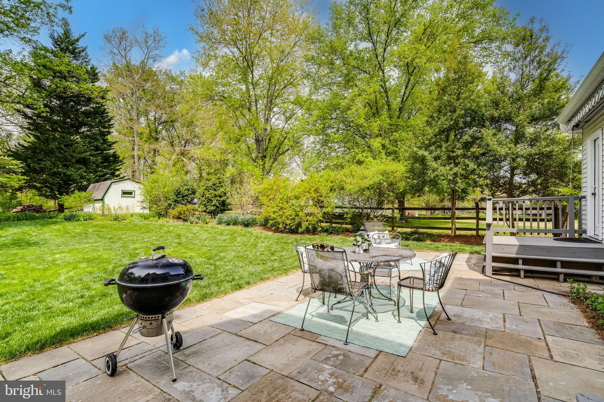 CASHELL WOODS - Residential