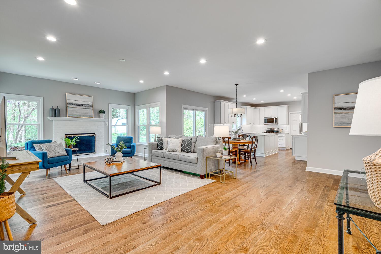 CASHELL WOODS - Residential