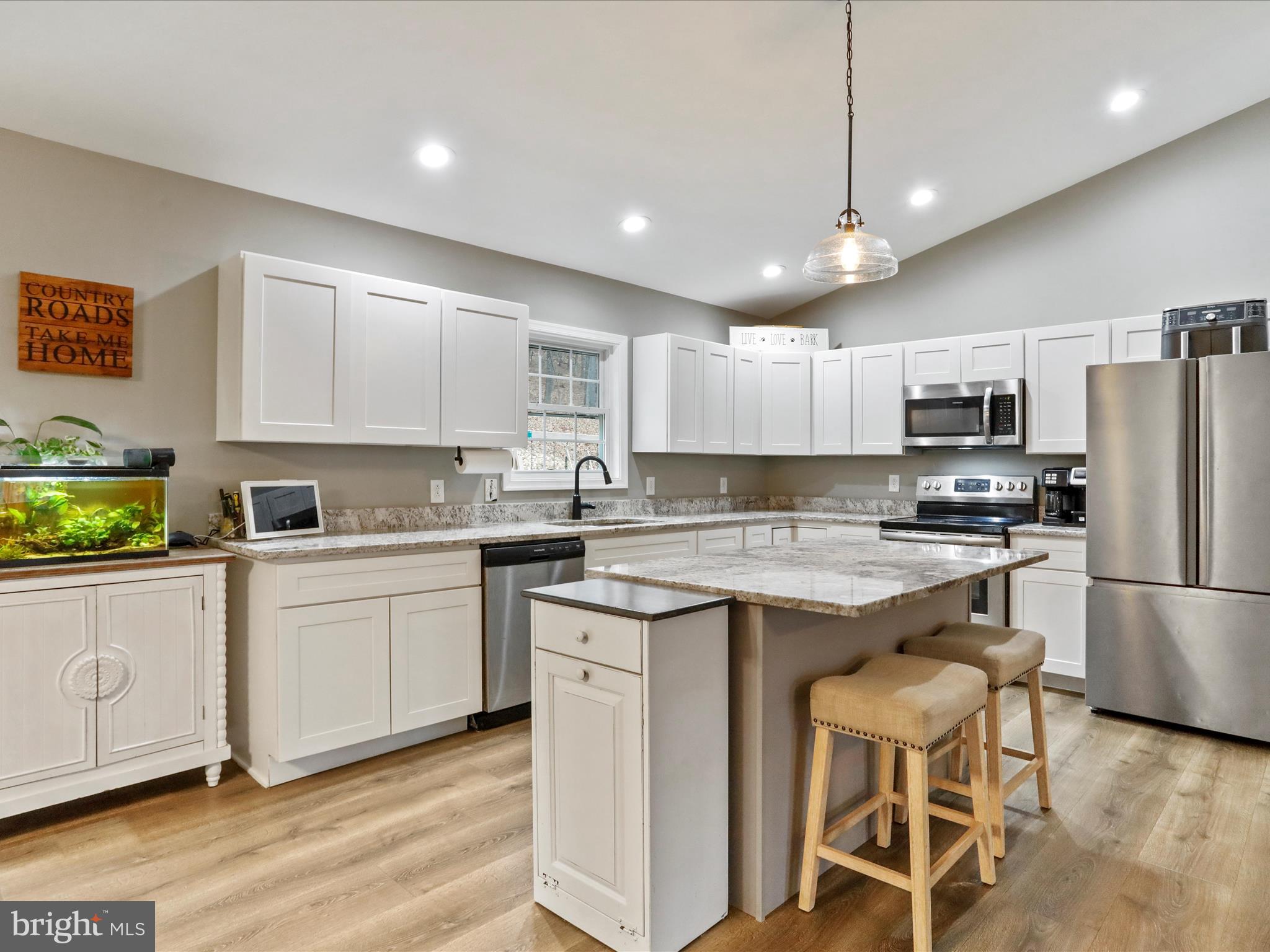 HOMESTEAD ESTATES - Residential