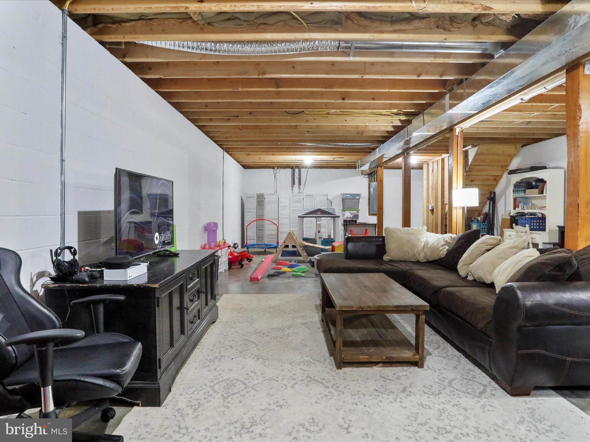 HOMESTEAD ESTATES - Residential