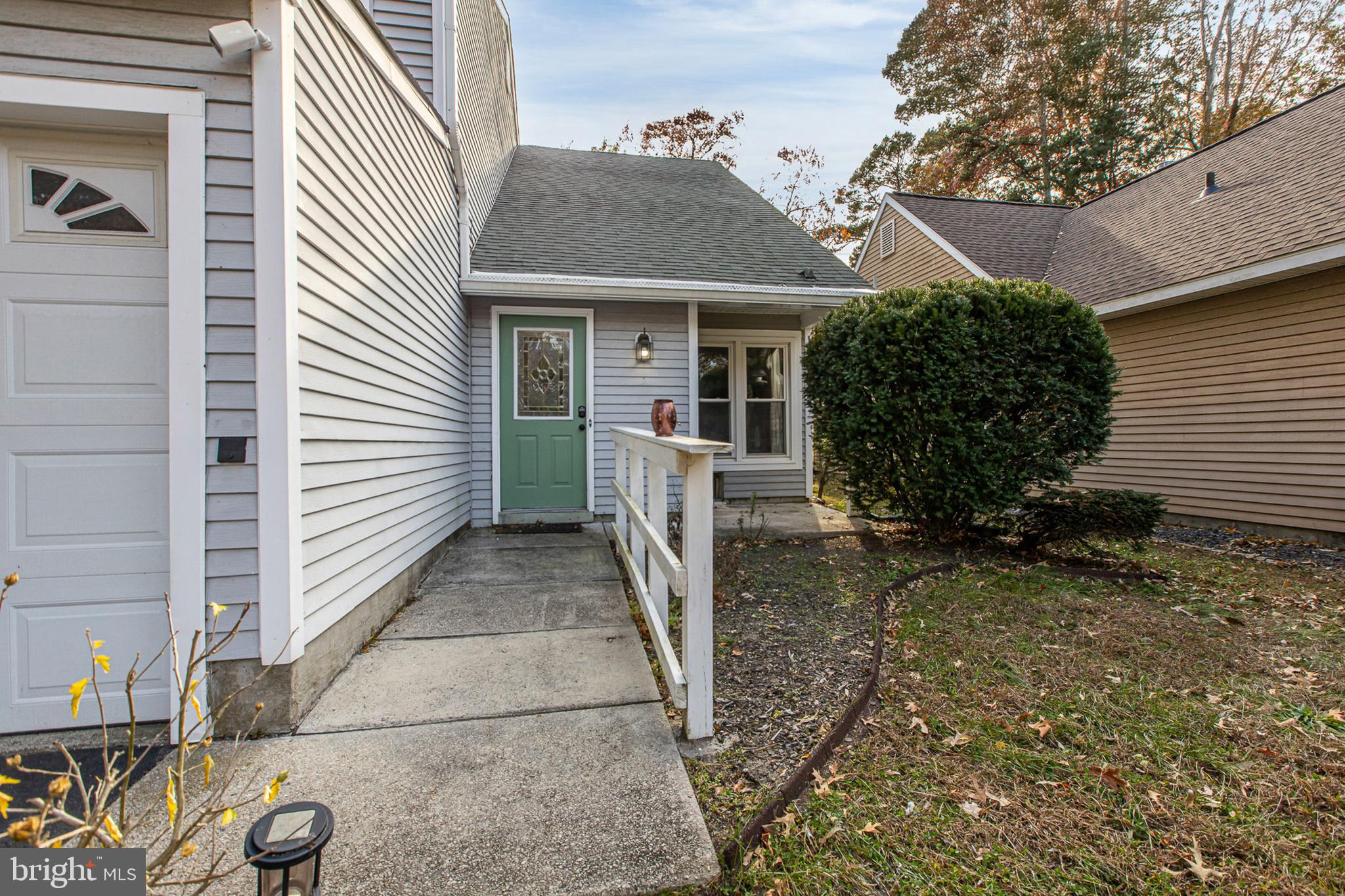 732 WHALERS COVE COURT