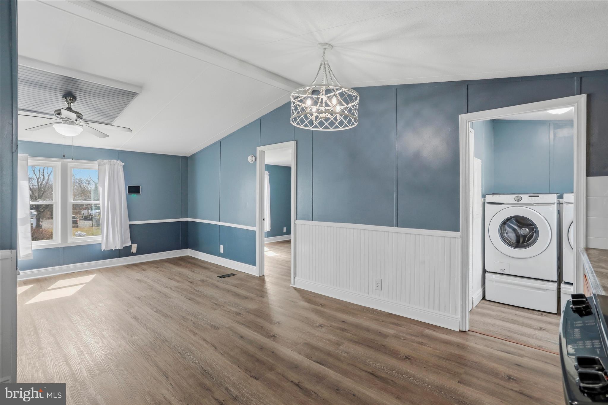 ROYAL CREST ESTATES - Residential