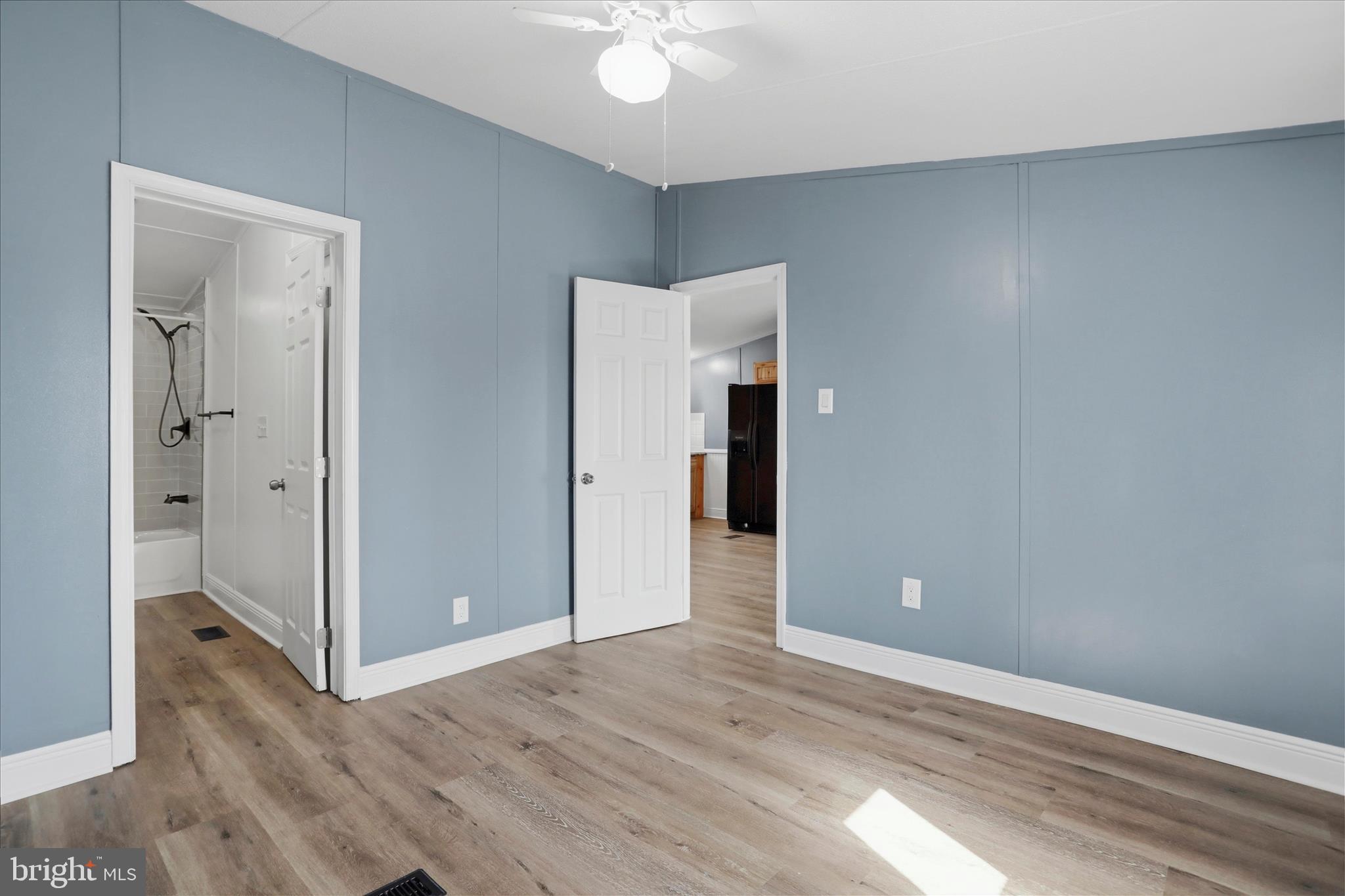 ROYAL CREST ESTATES - Residential