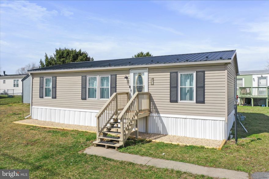 Fabulous home in a great location.  New flooring, freshly painted, large16 x 12 storage shed.  Ceiling fans in every room.  Open bright floor plan.  This lot is at the beginning of the community and is extra large.