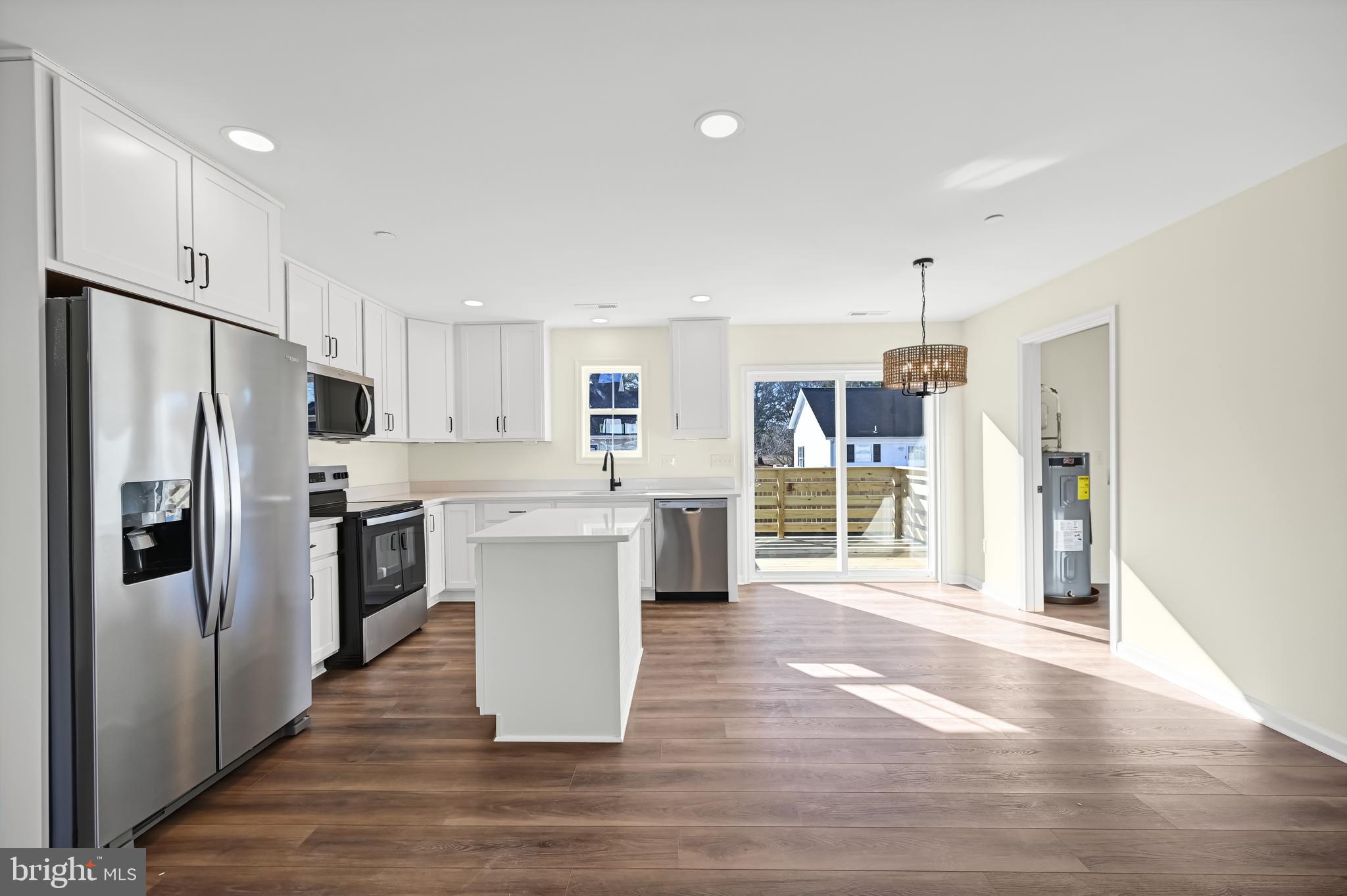 CEDAR POINT - Residential