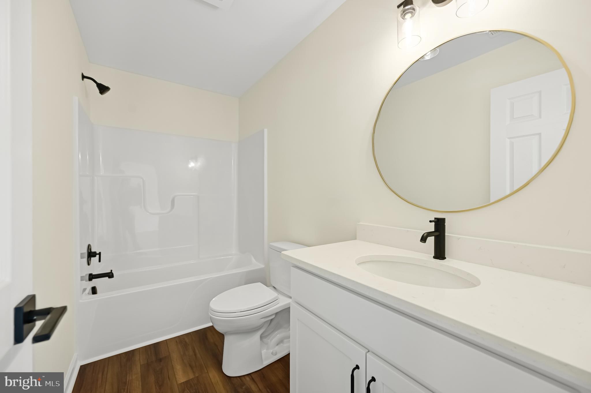 CEDAR POINT - Residential