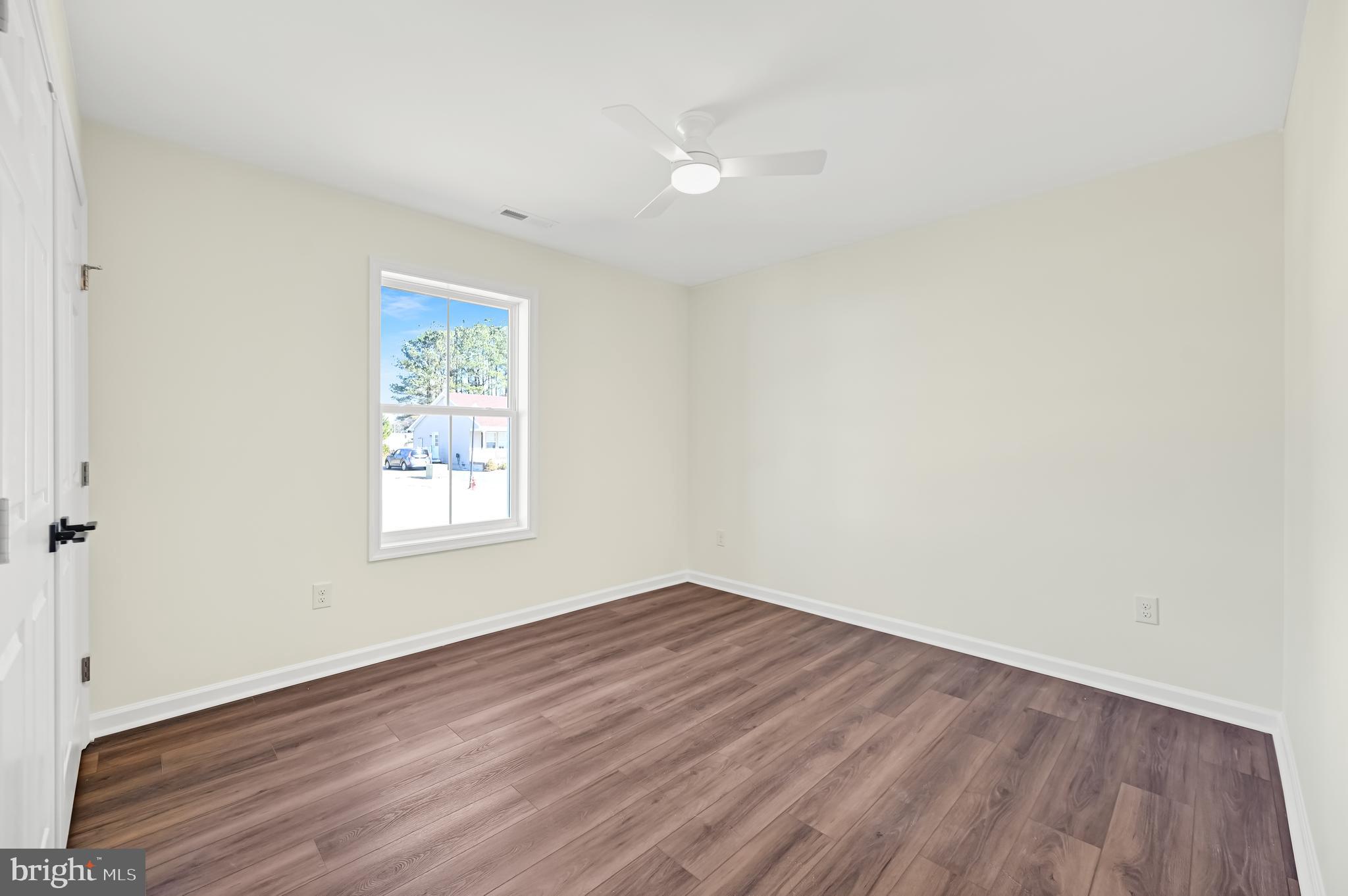 CEDAR POINT - Residential