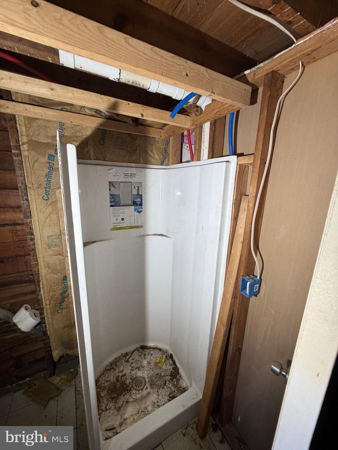 ASTON MILLS - Residential