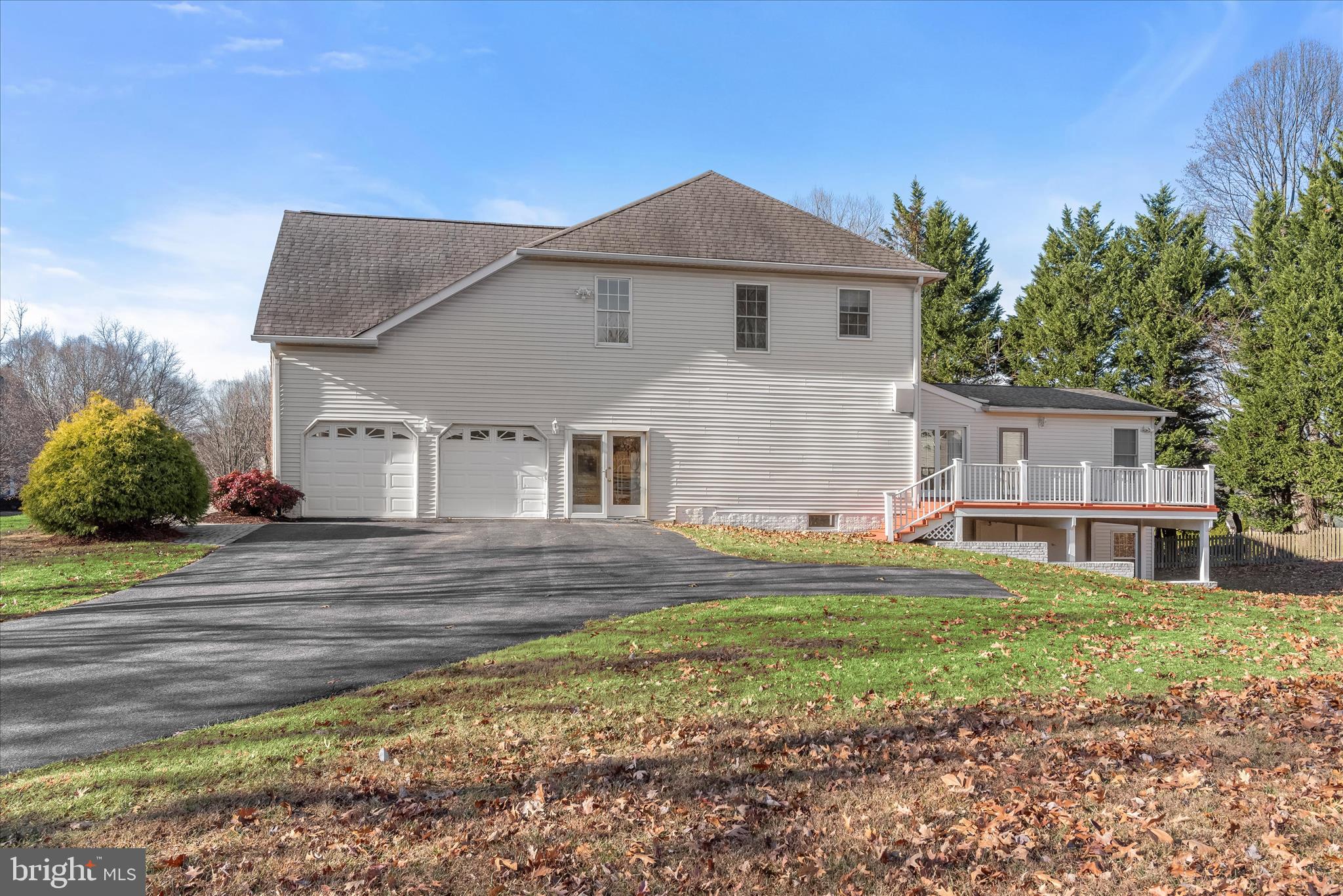 BROOKE MANOR ESTATES - Residential