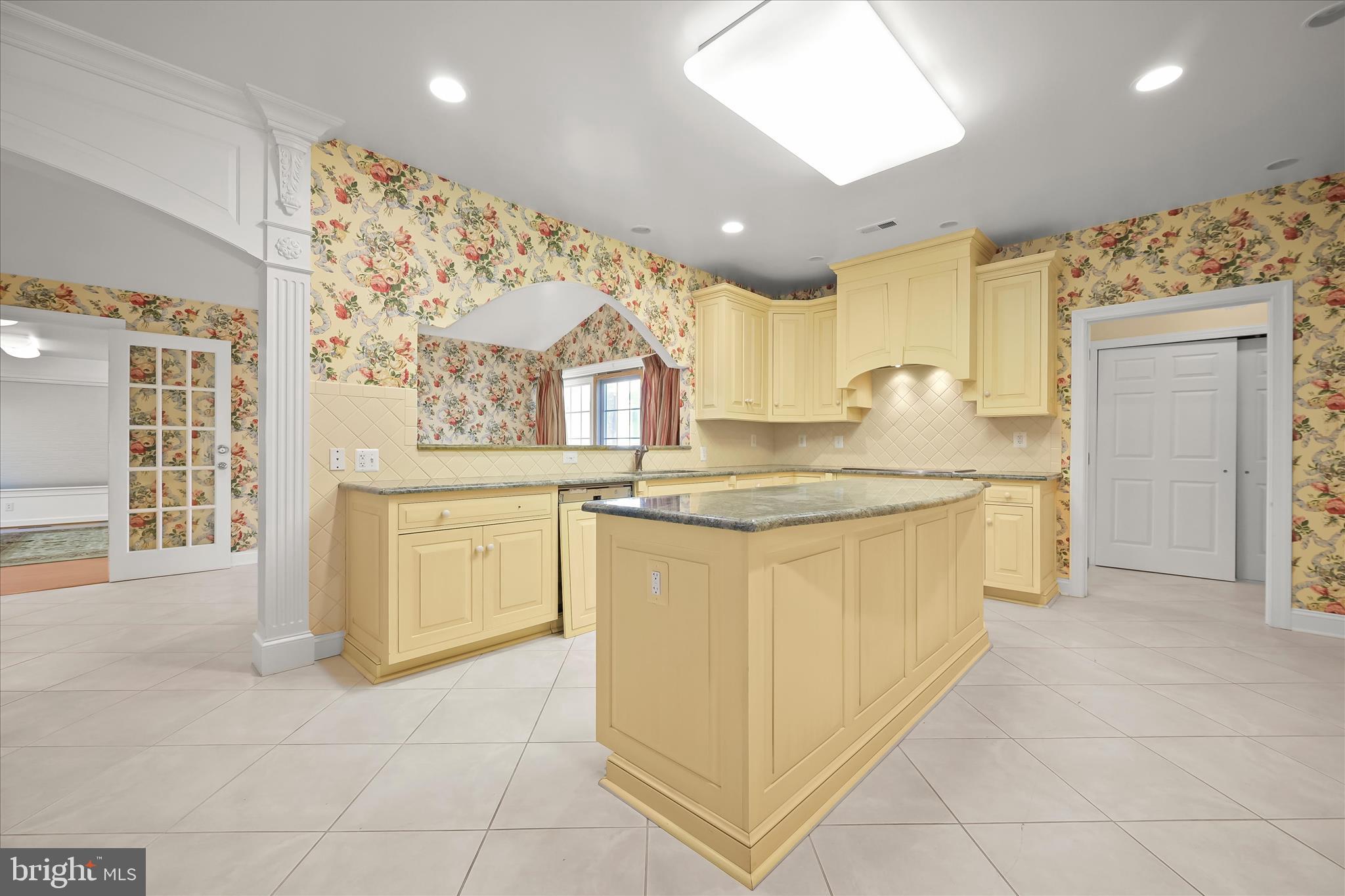 BROOKE MANOR ESTATES - Residential