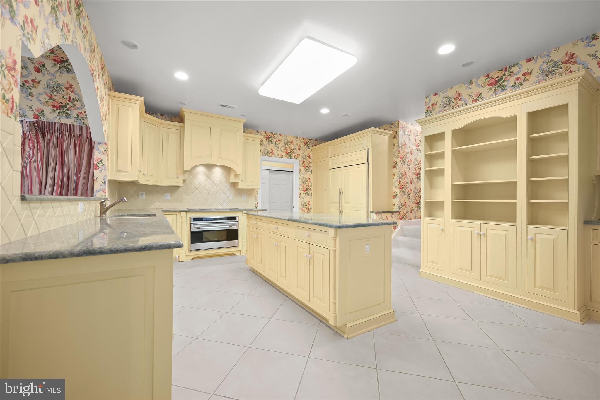 BROOKE MANOR ESTATES - Residential