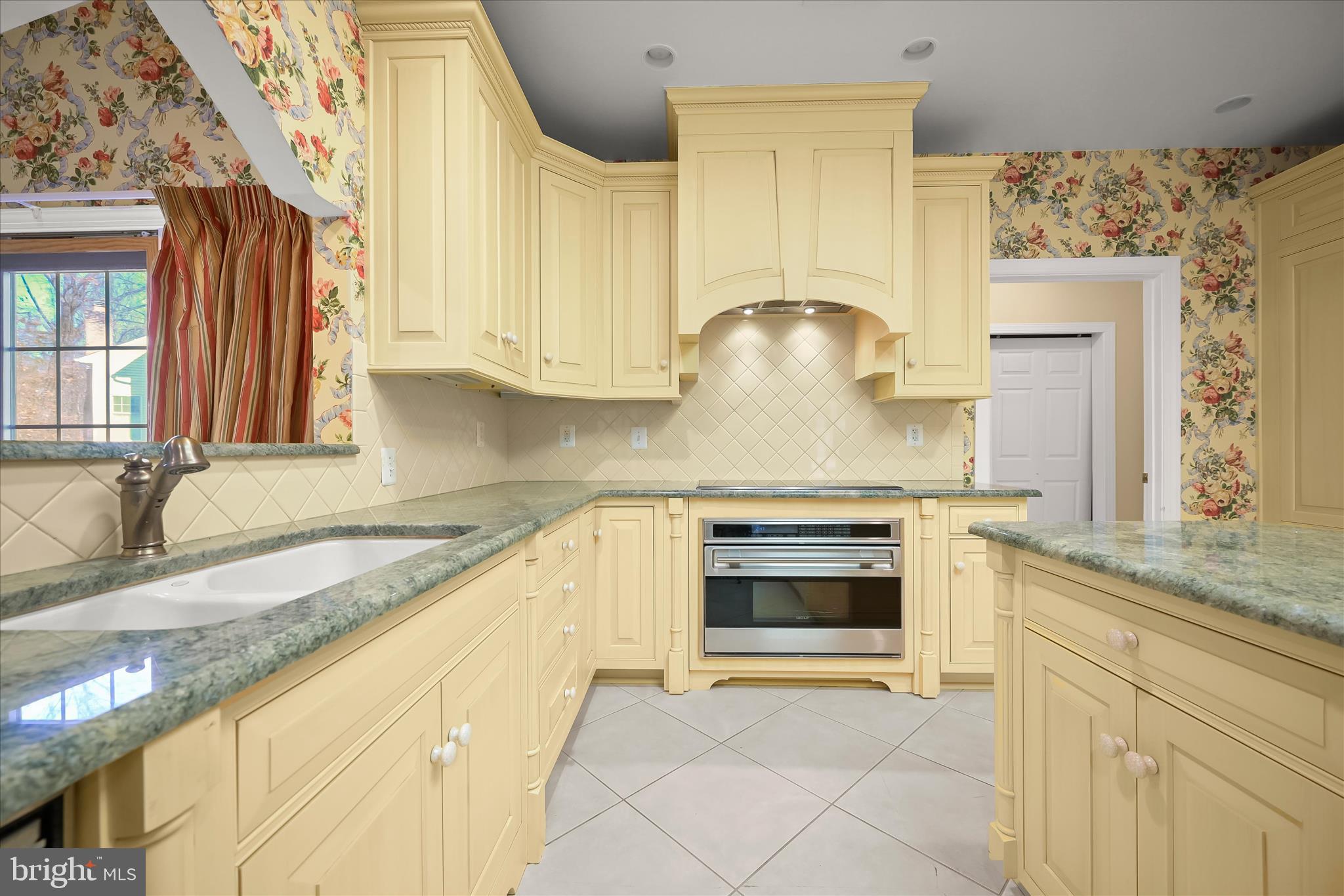 BROOKE MANOR ESTATES - Residential