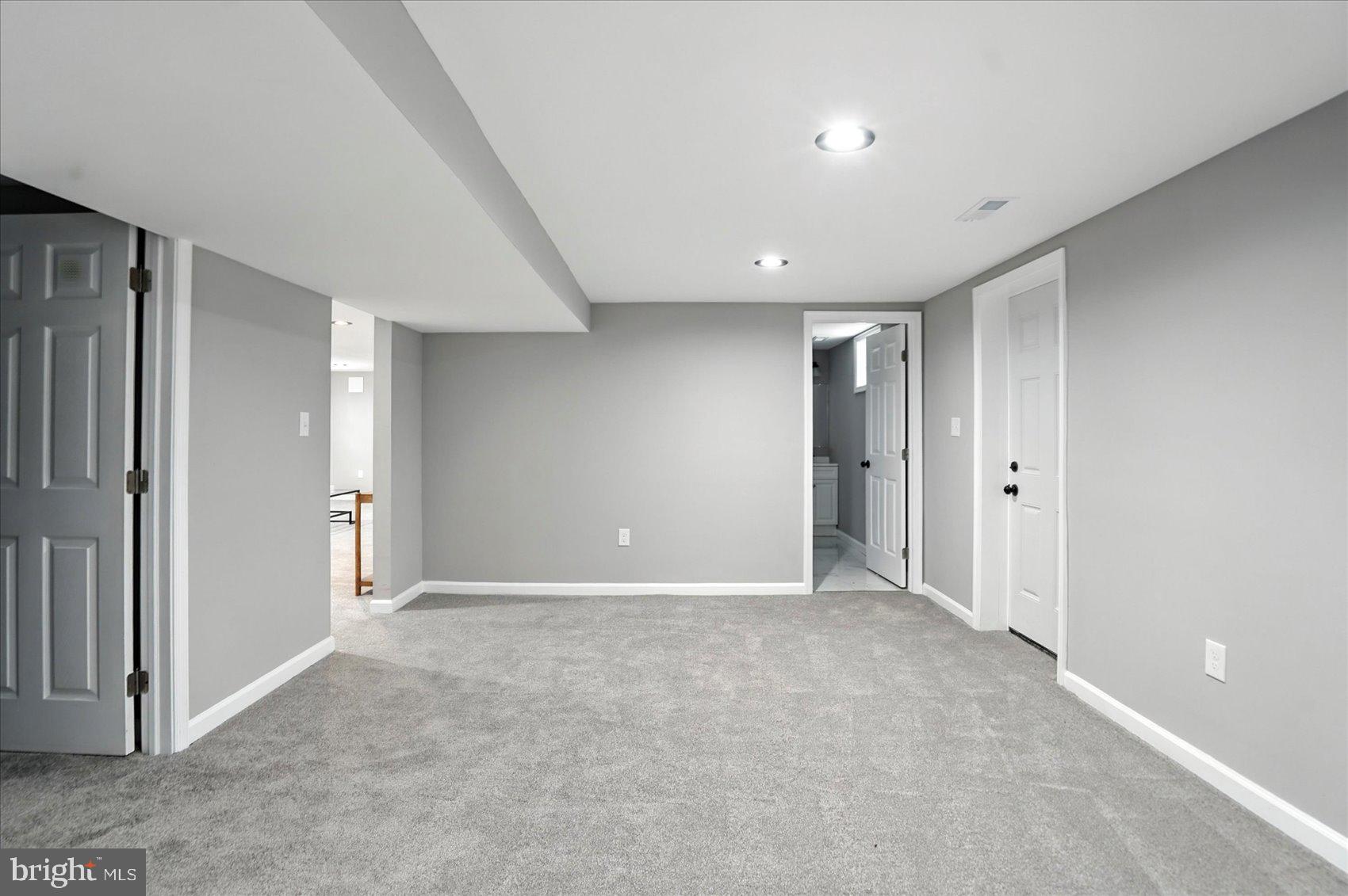 SEVERNSIDE - Residential