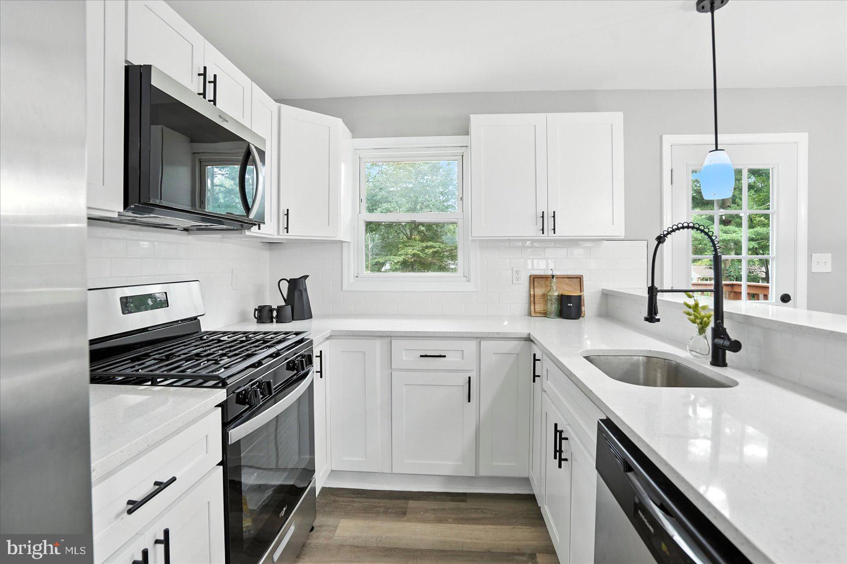 SEVERNSIDE - Residential