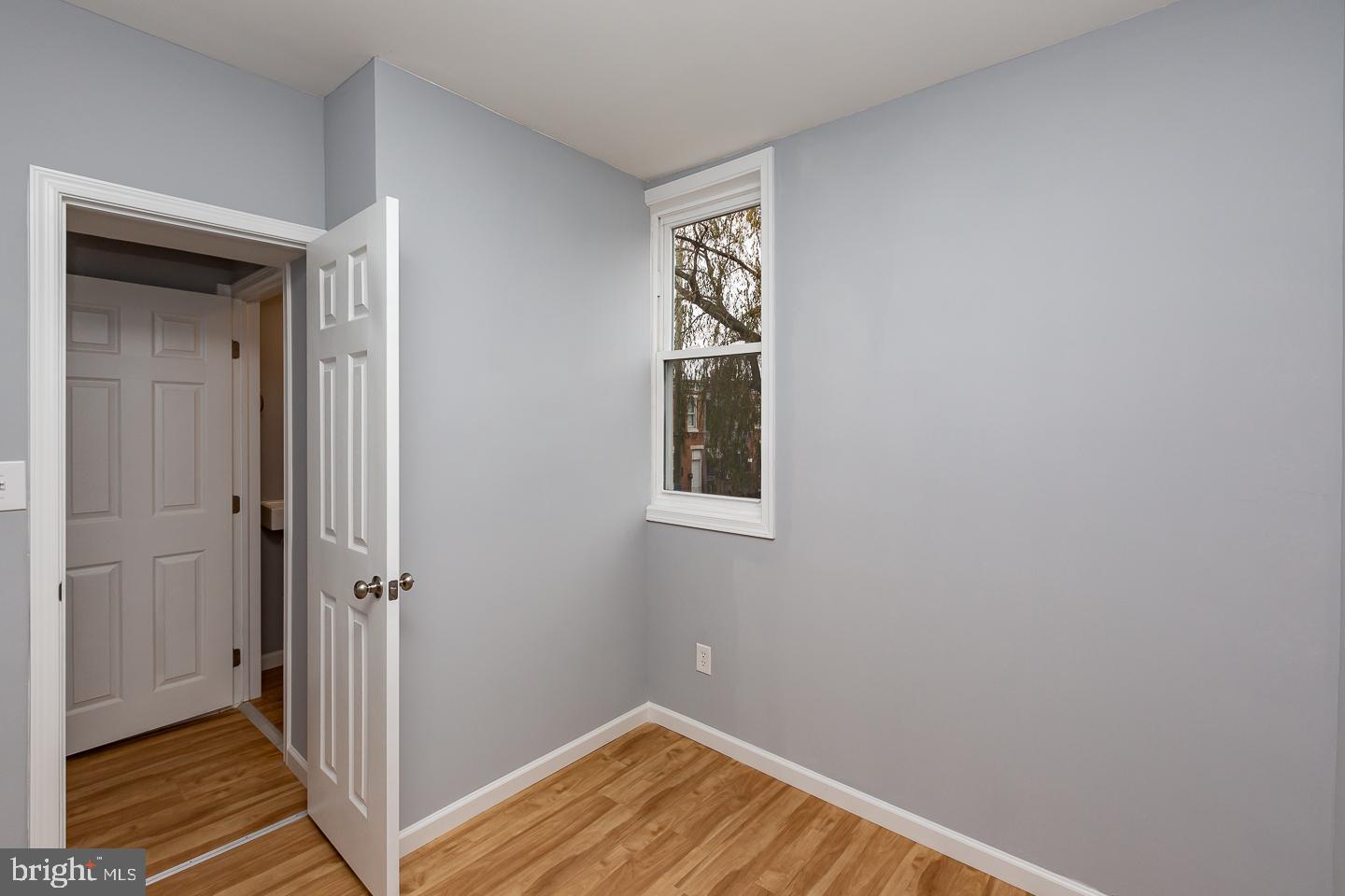 KENSINGTON - Residential