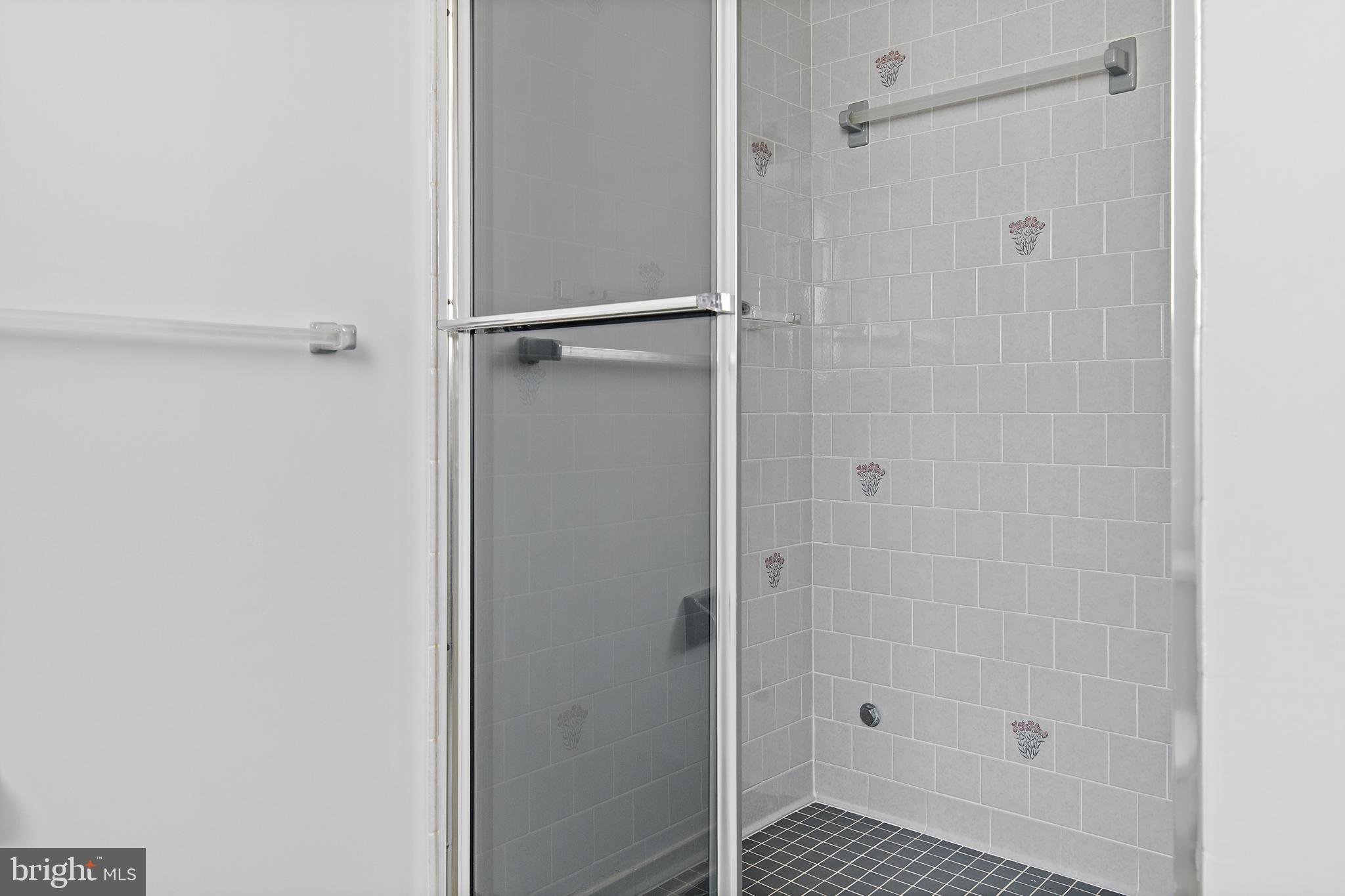 CROFTON SOUTH - Residential