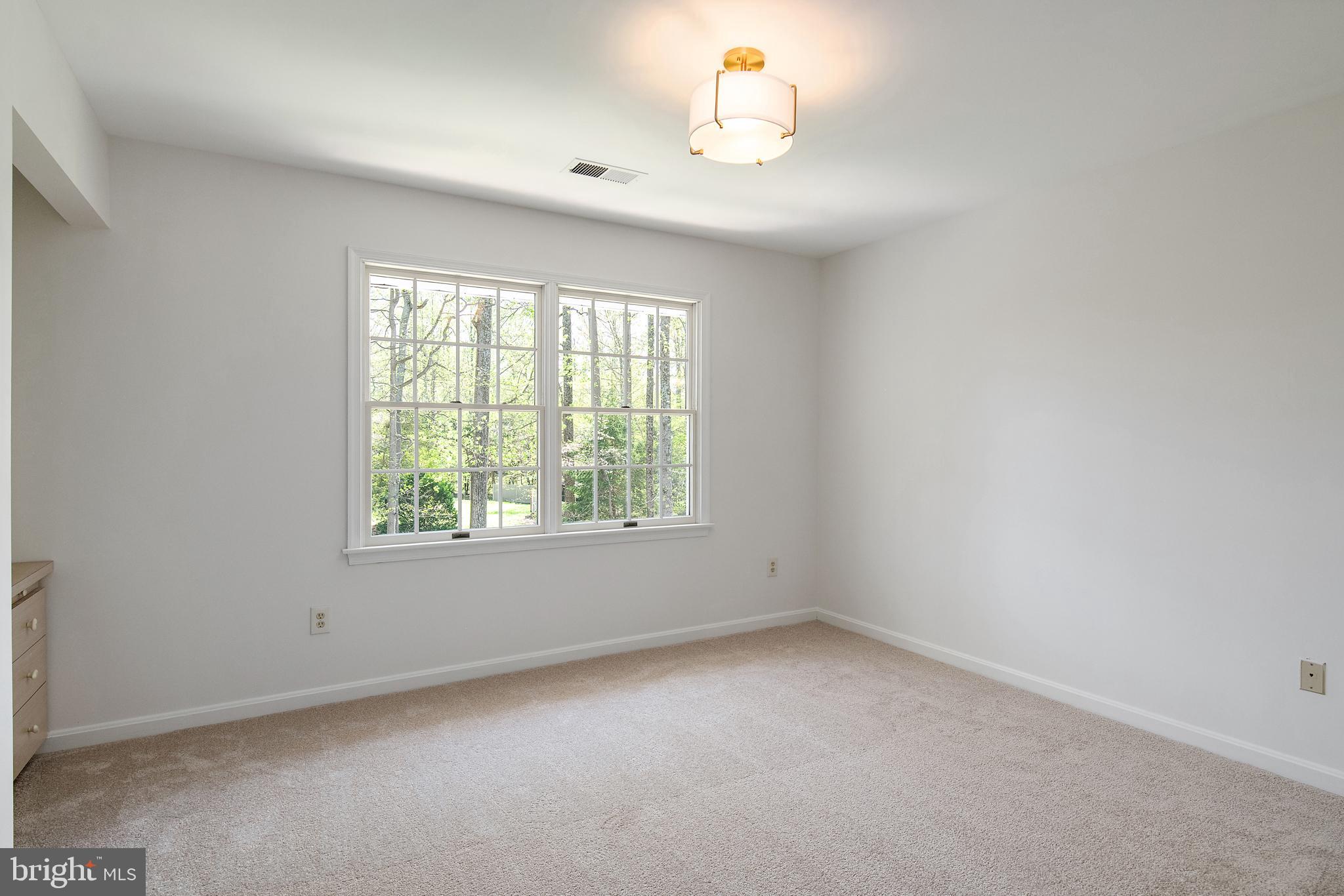 CROFTON SOUTH - Residential