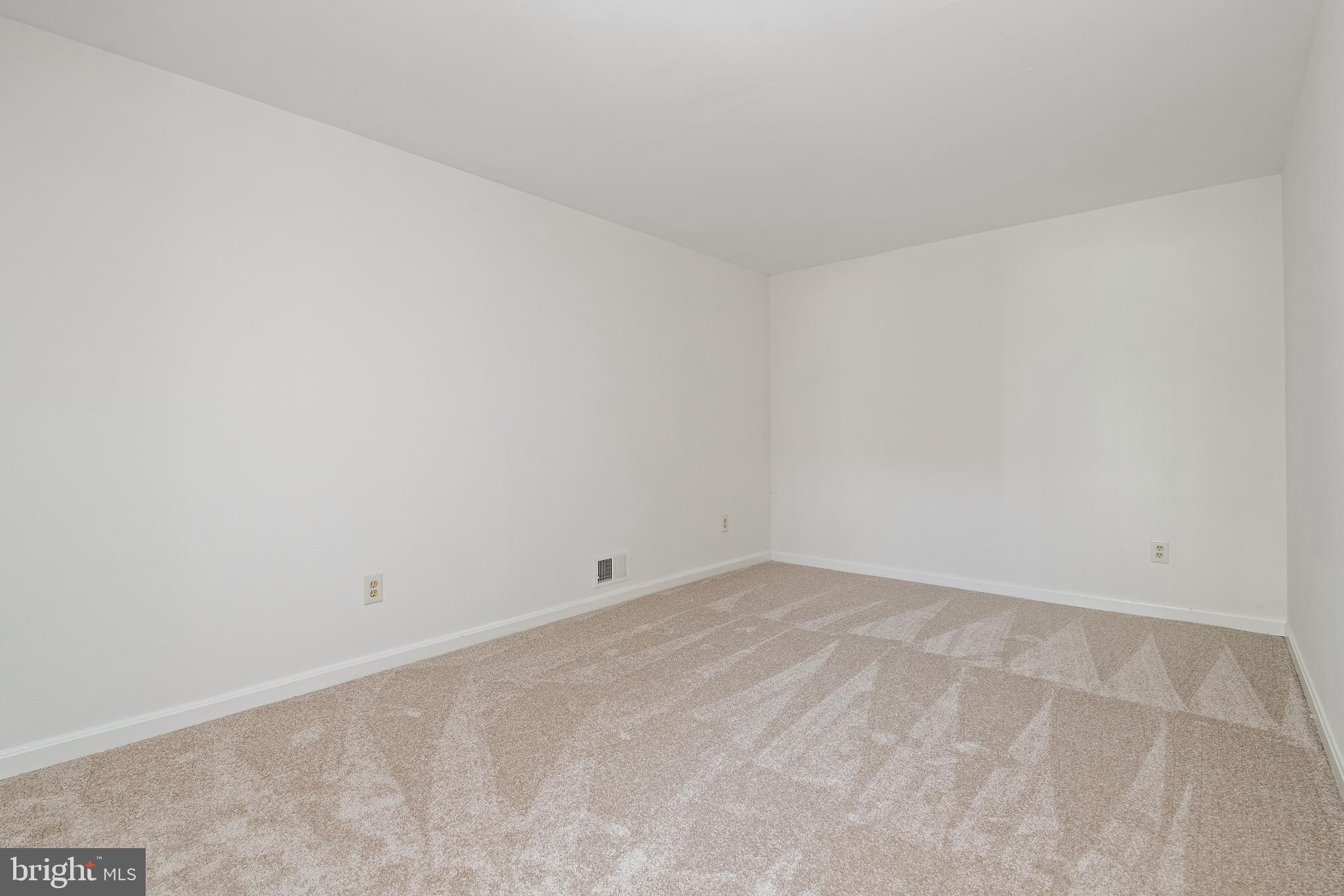 CROFTON SOUTH - Residential