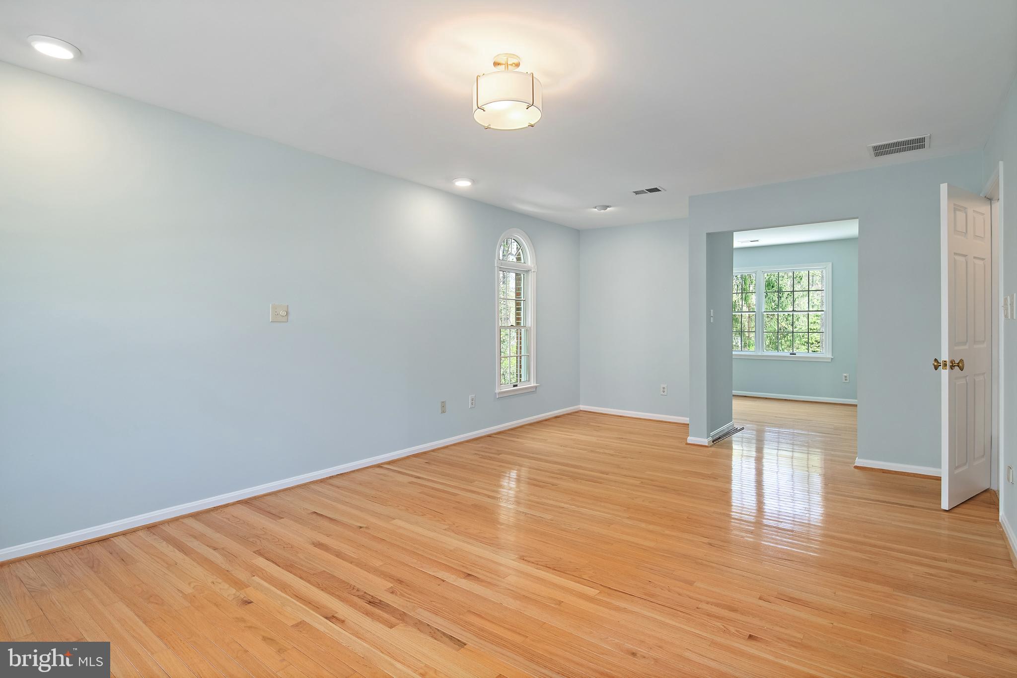 CROFTON SOUTH - Residential