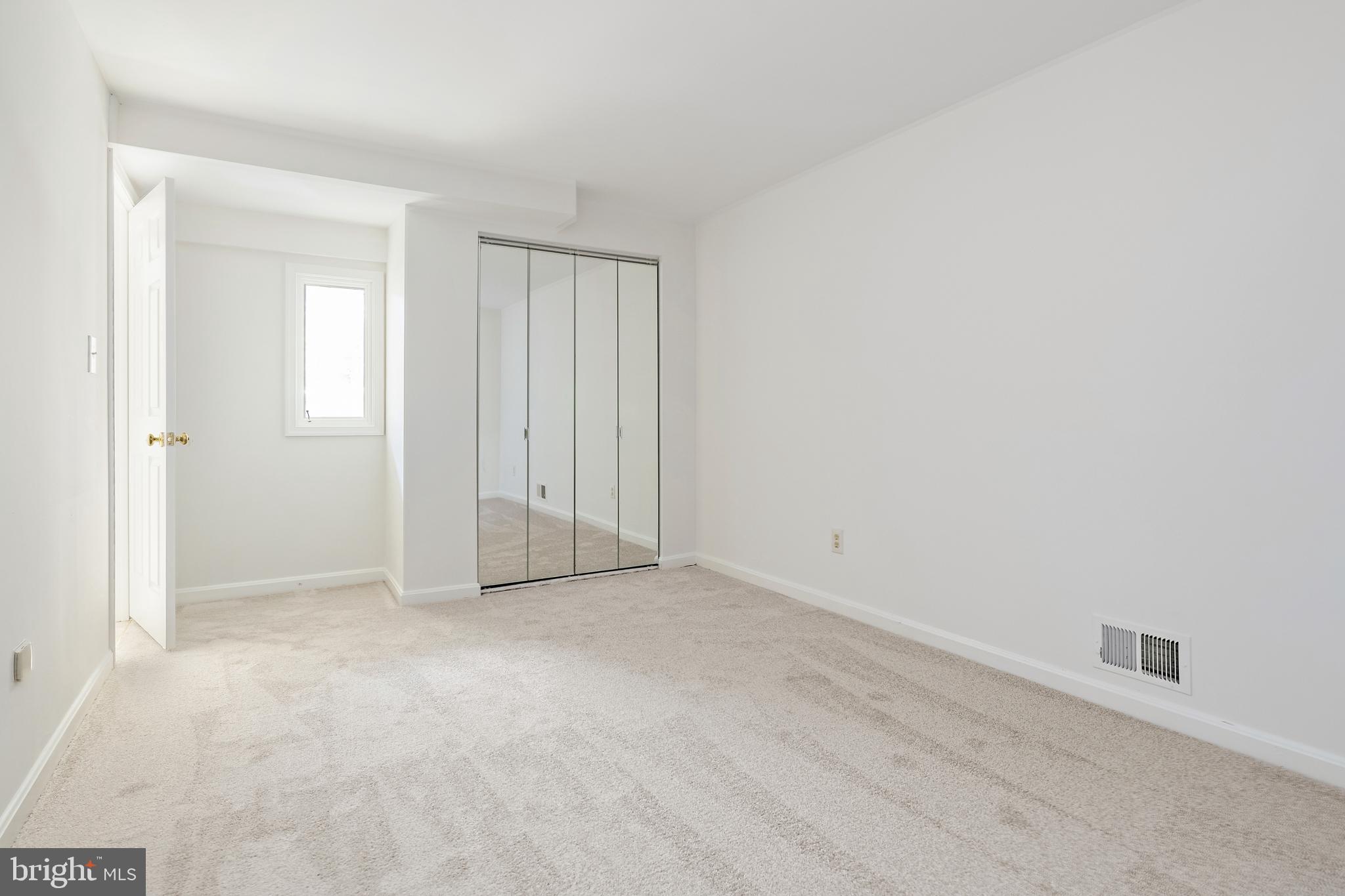 CROFTON SOUTH - Residential