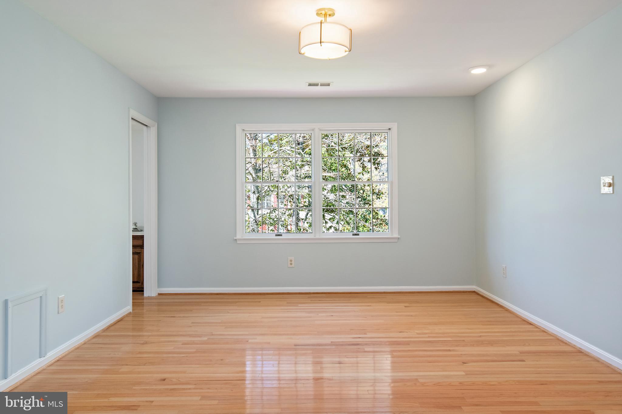 CROFTON SOUTH - Residential