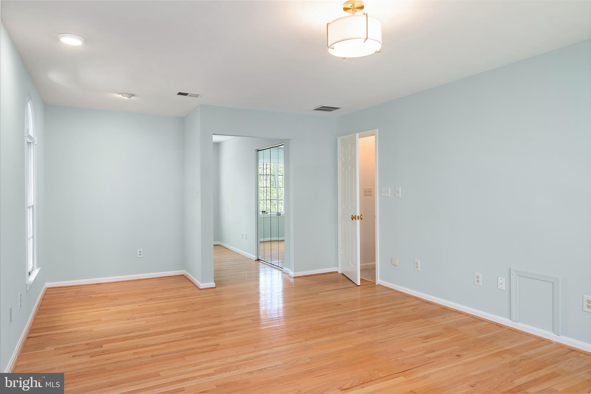 CROFTON SOUTH - Residential