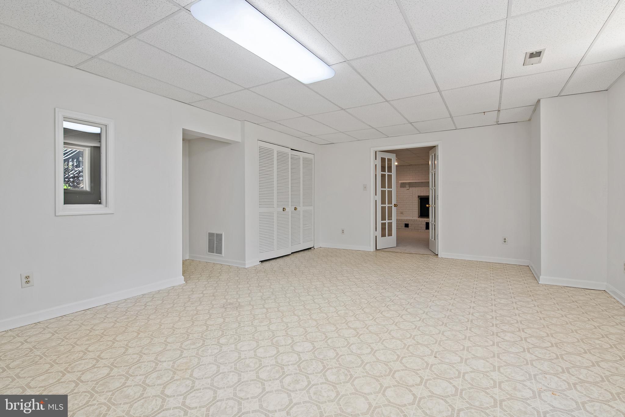 CROFTON SOUTH - Residential