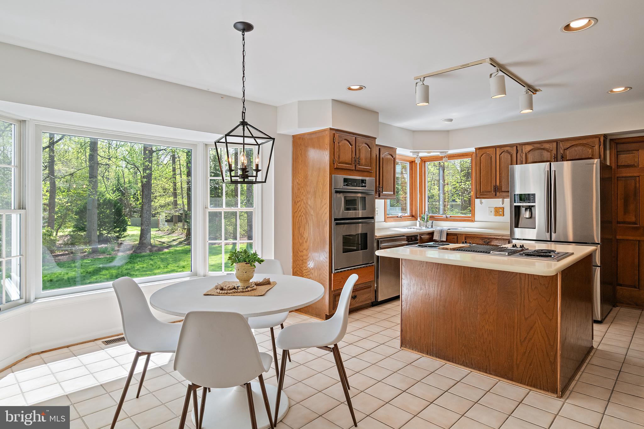 CROFTON SOUTH - Residential