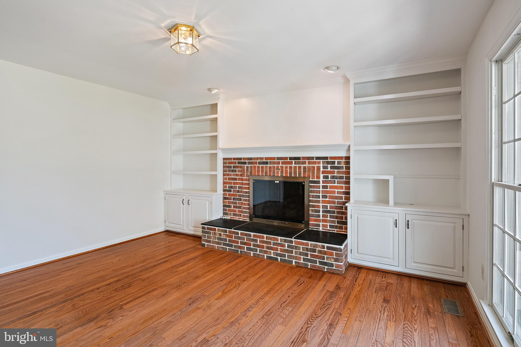 CROFTON SOUTH - Residential